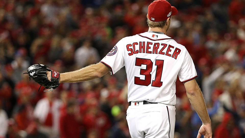 Max Scherzer, white uniform, red number 31, SD Desktop Wallpaper