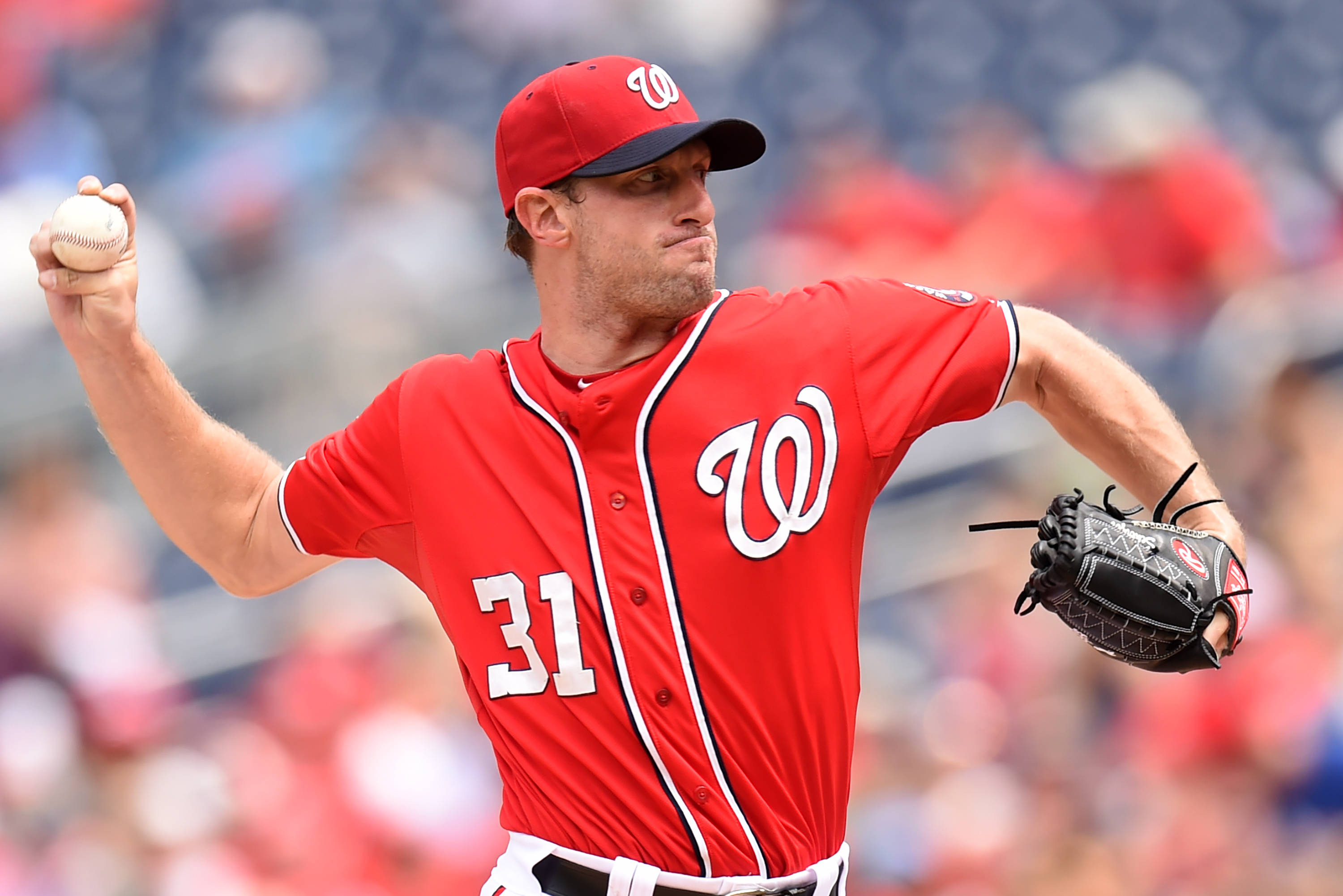Max Scherzer, red Washington Nationals uniform, daytime game, 2K Desktop Wallpaper
