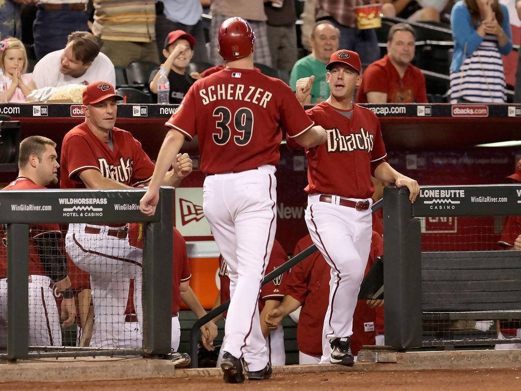 Max Scherzer, red uniforms, dugout, SD Desktop Wallpaper