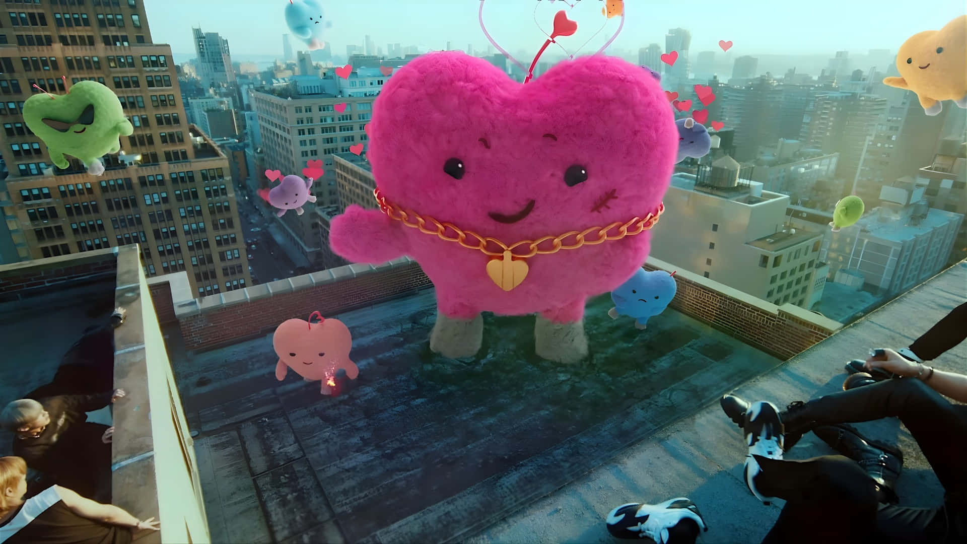 Maxident, heart balloon attack, giant fluffy pink heart character, Full HD Desktop Wallpaper