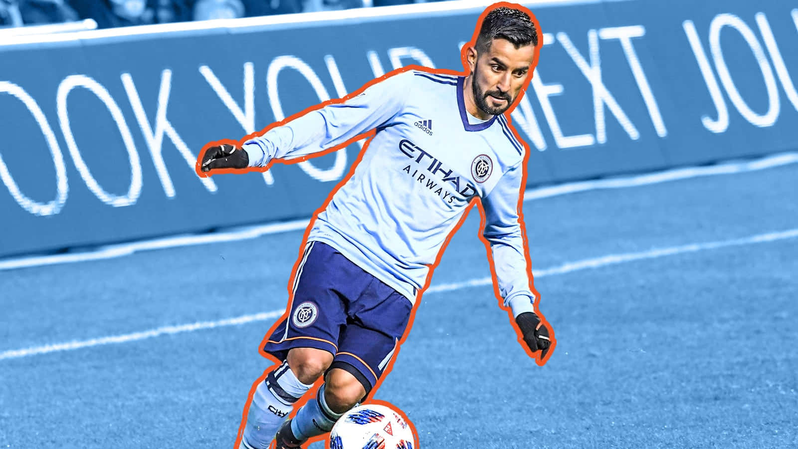 Maximiliano Moralez, light blue jersey, vibrant blue turf field, HD Desktop Wallpaper