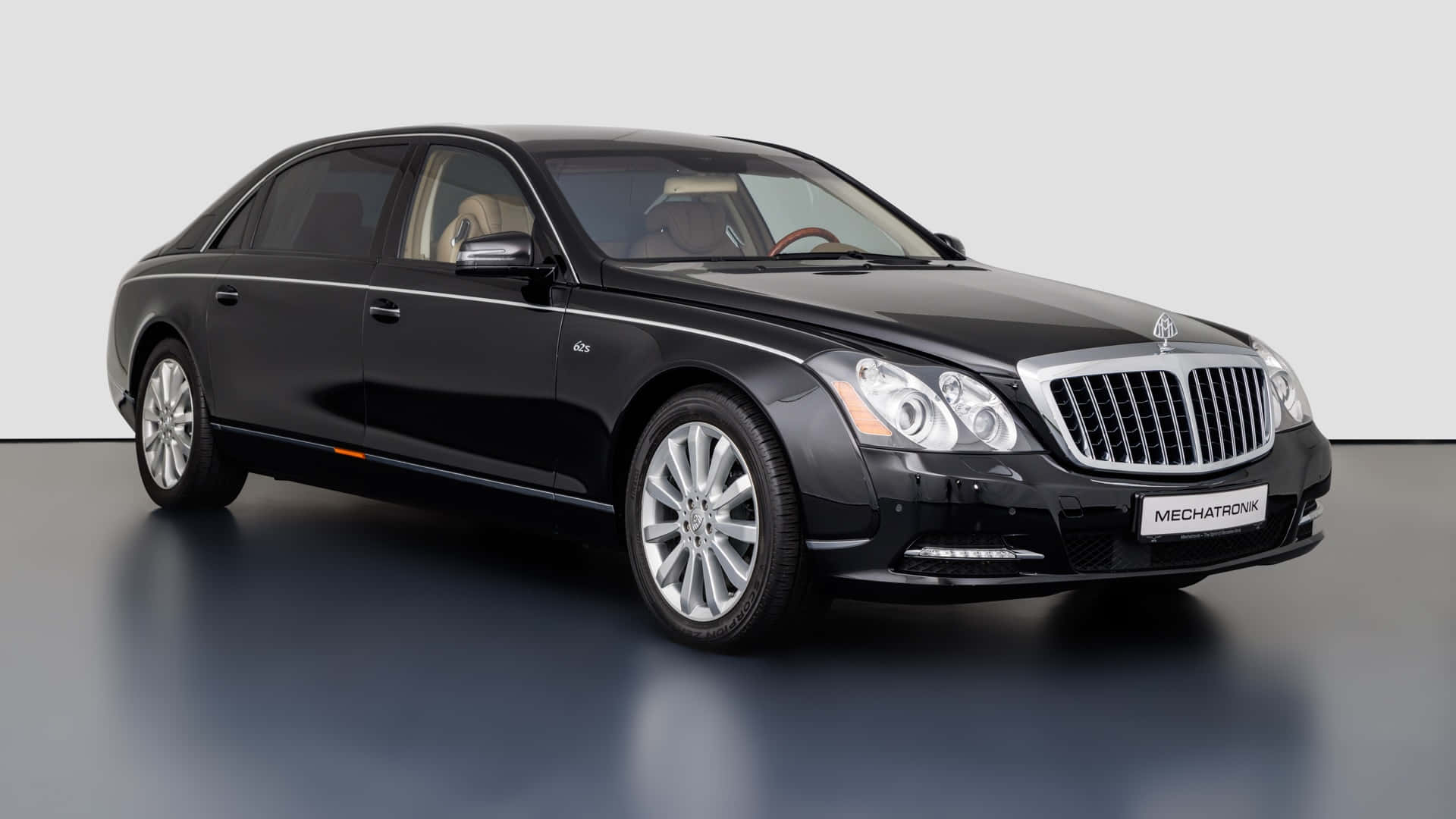 Maybach 62S, black, chrome accents, Full HD Desktop Wallpaper