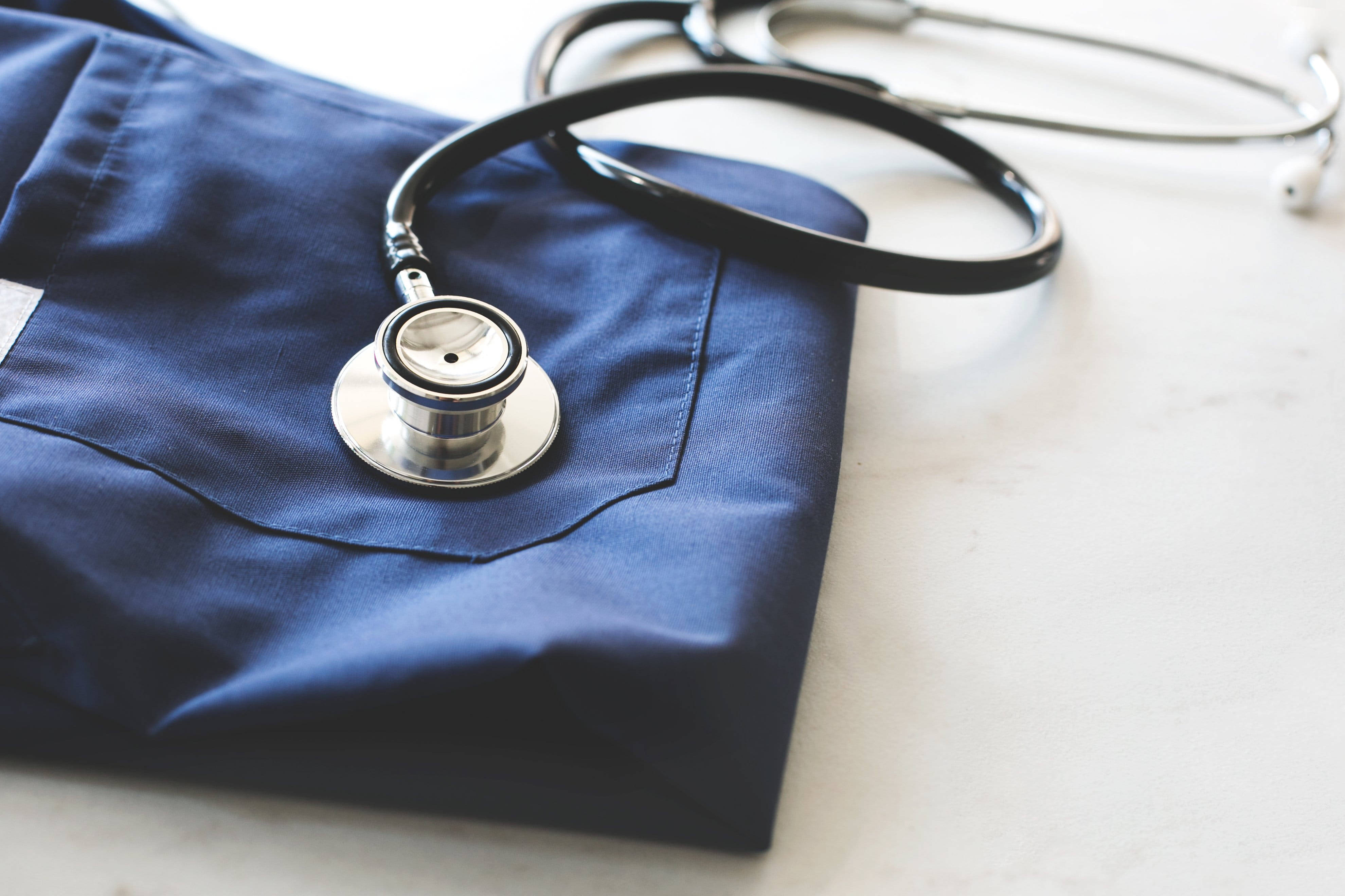 MBBS, stethoscope, navy blue medical scrubs, 4K Desktop Wallpaper