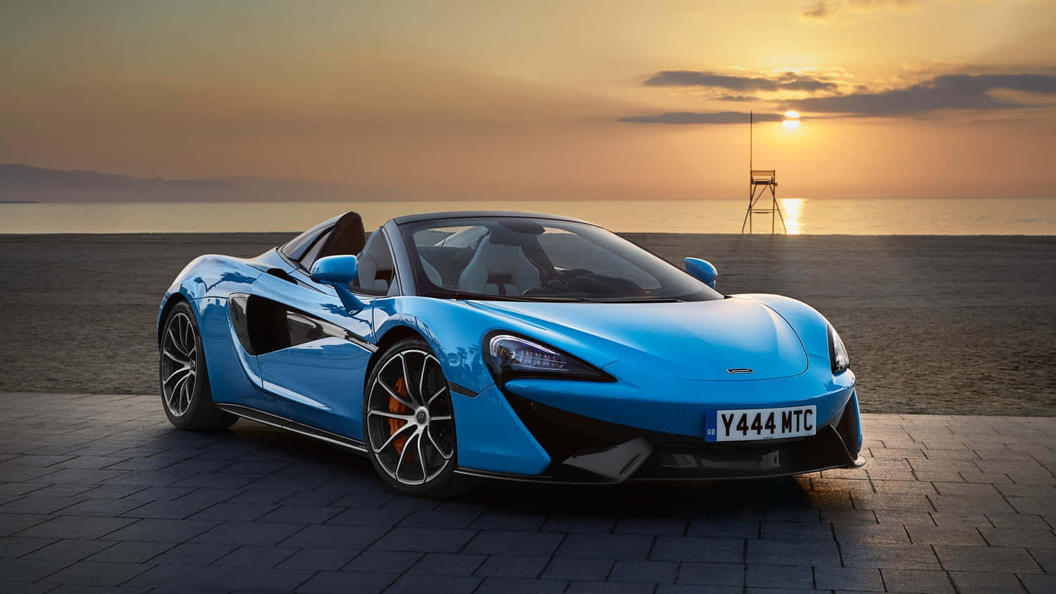 McLaren 570s, vibrant blue, paved beach, HD Desktop Wallpaper