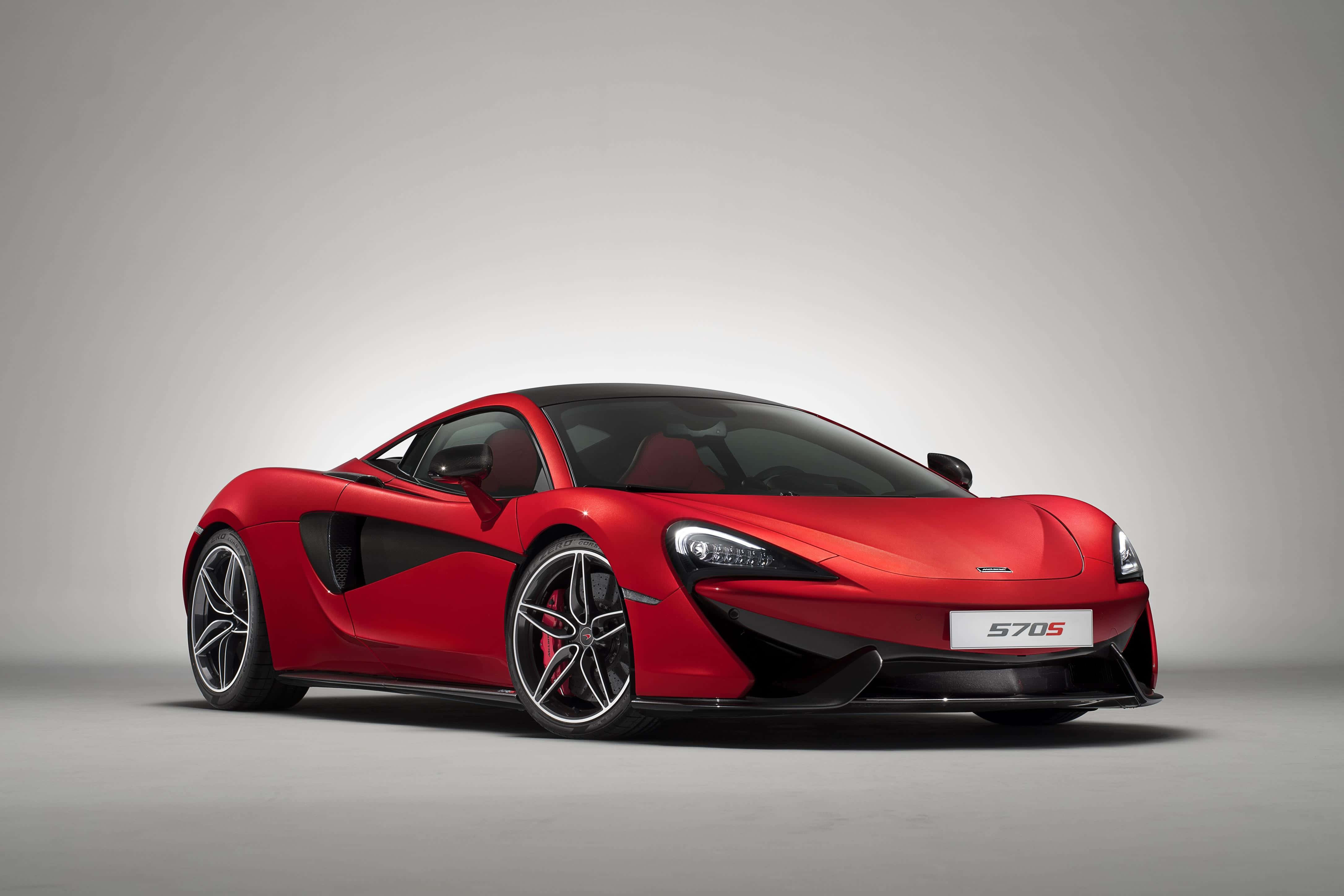 McLaren 570S, red, black accents, 4K Desktop Wallpaper