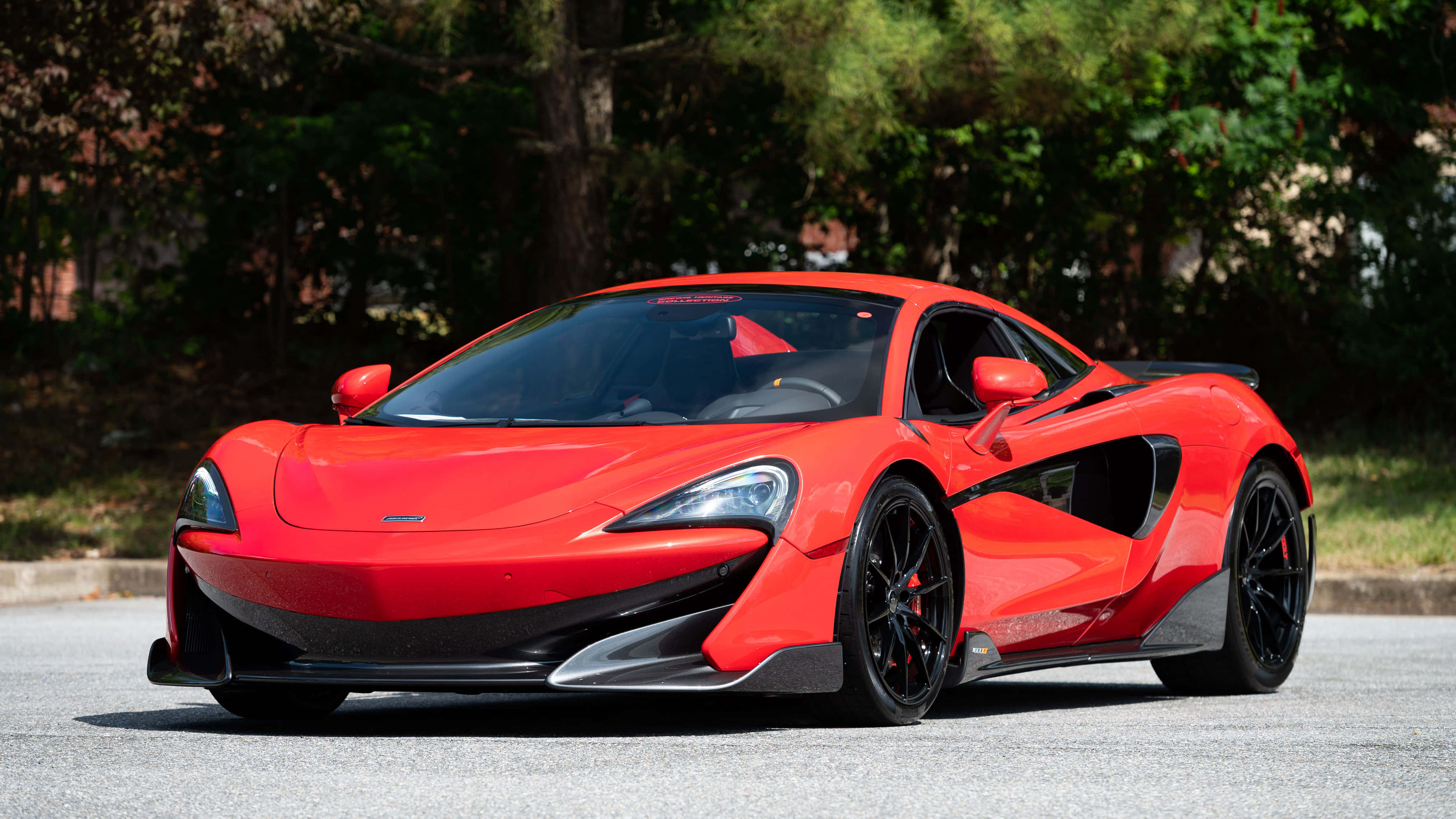 McLaren 600LT Spider, vibrant red, bright sunlight, 4K Desktop Wallpaper