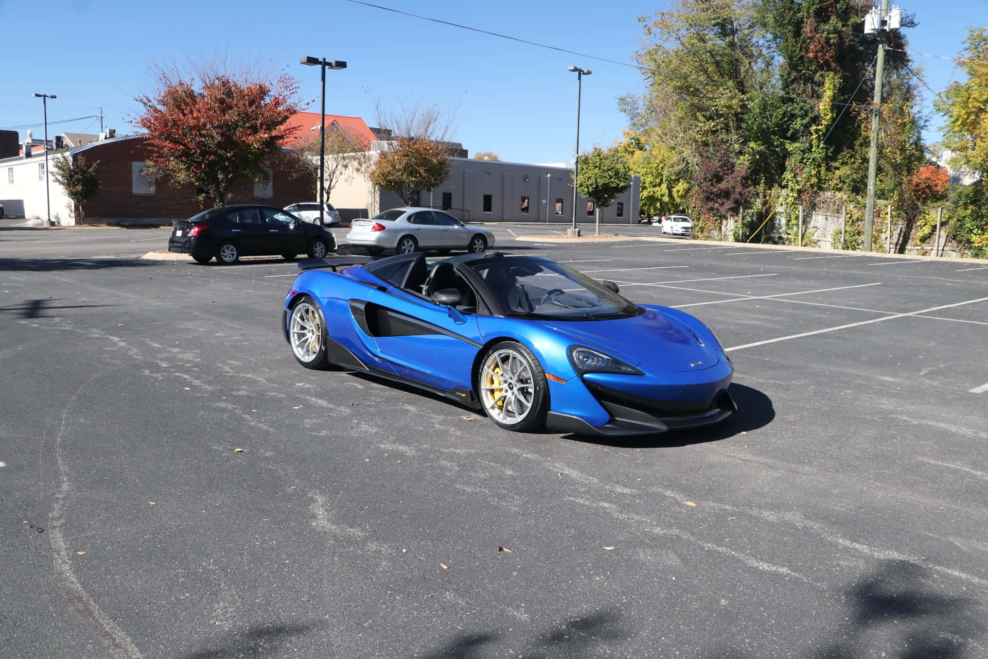 McLaren 600LT Spider, vibrant blue, asphalt lot, Full HD Desktop Wallpaper