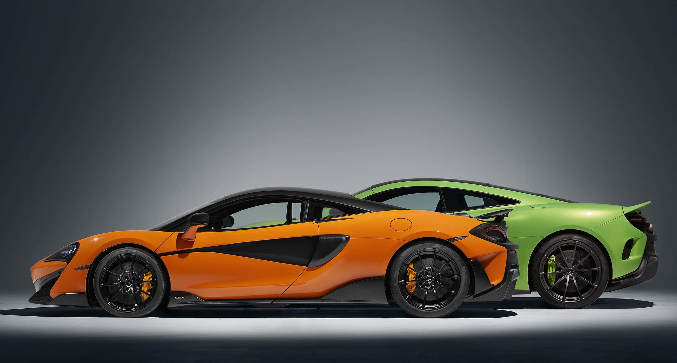 McLaren 600LT, vibrant orange, electric green, 2K Desktop Wallpaper