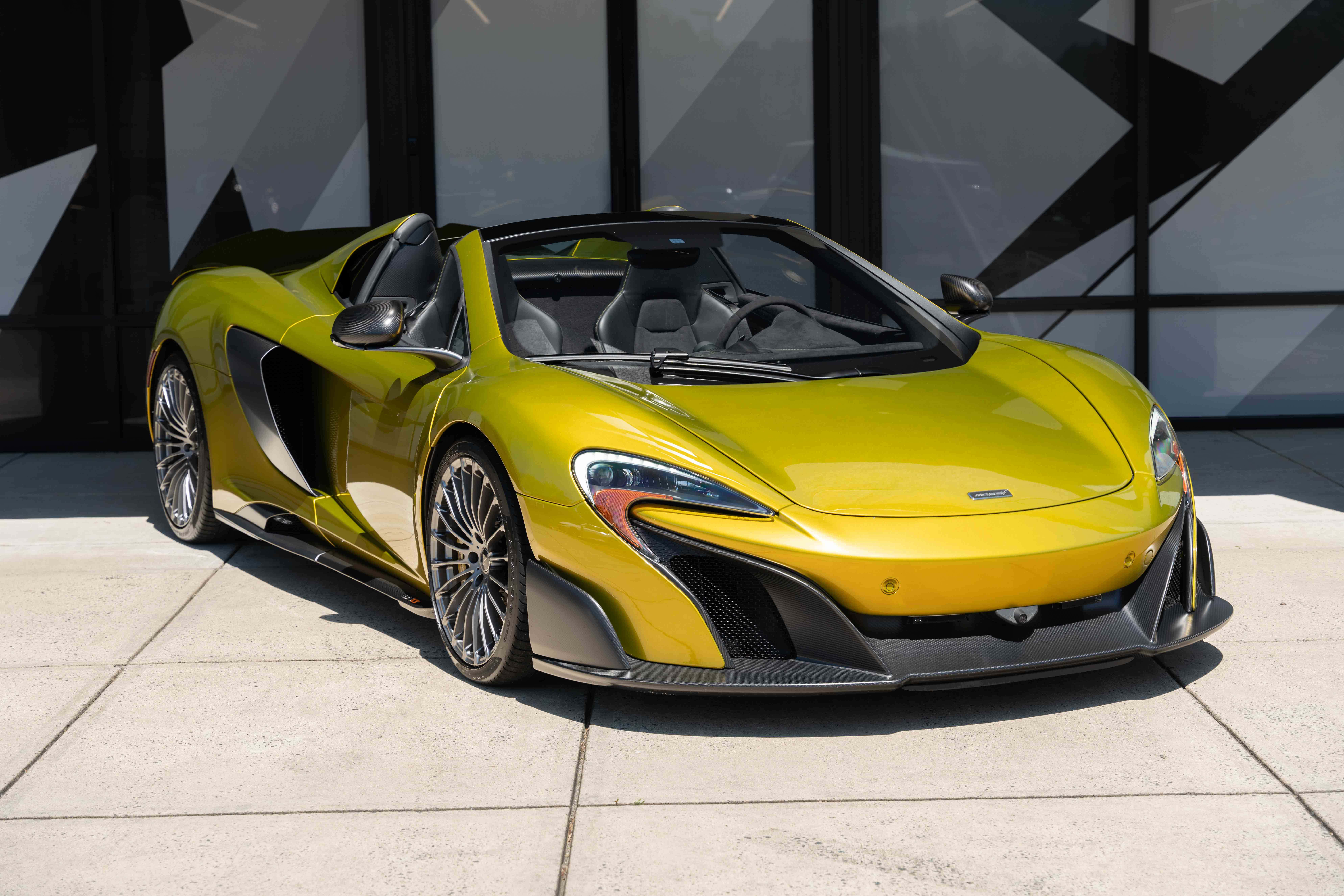 McLaren 675LT Spider, vibrant yellow, black soft top, 8K Desktop Wallpaper