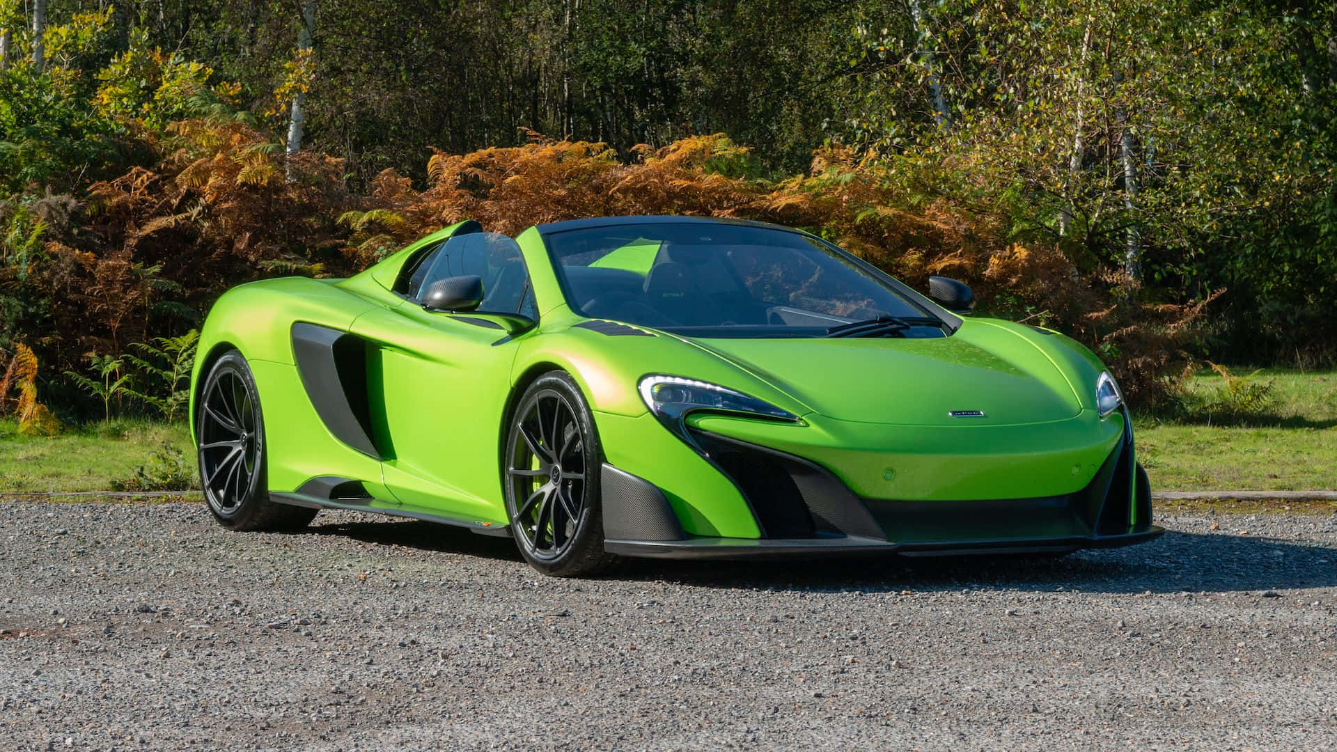 McLaren 675LT Spider, lime green, gravel, Full HD Desktop Wallpaper