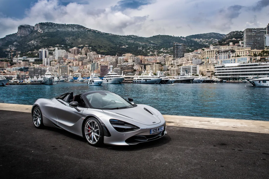 McLaren 720S Wallpapers
