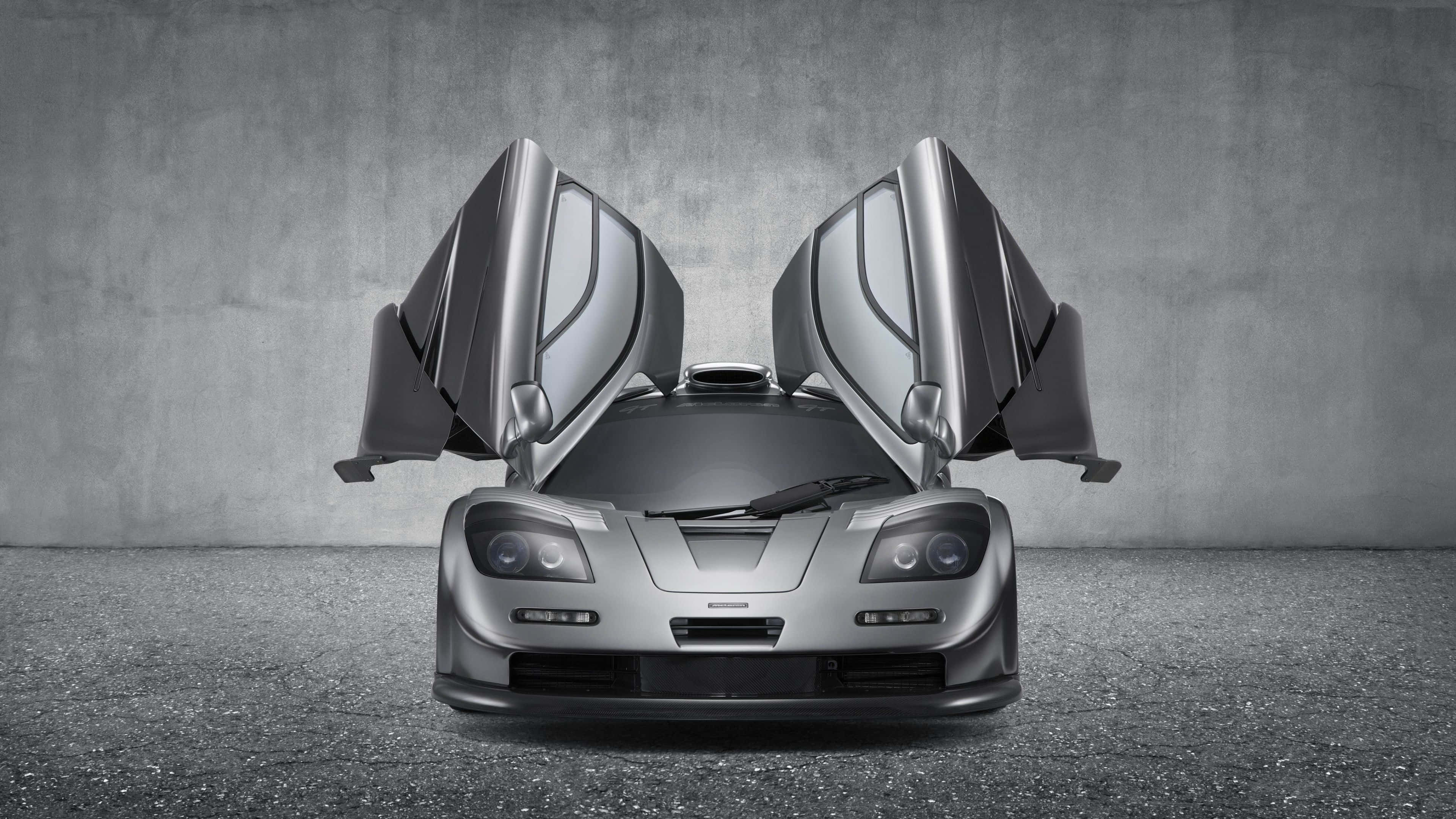 McLaren F1, silver, gullwing doors, 4K Desktop Wallpaper