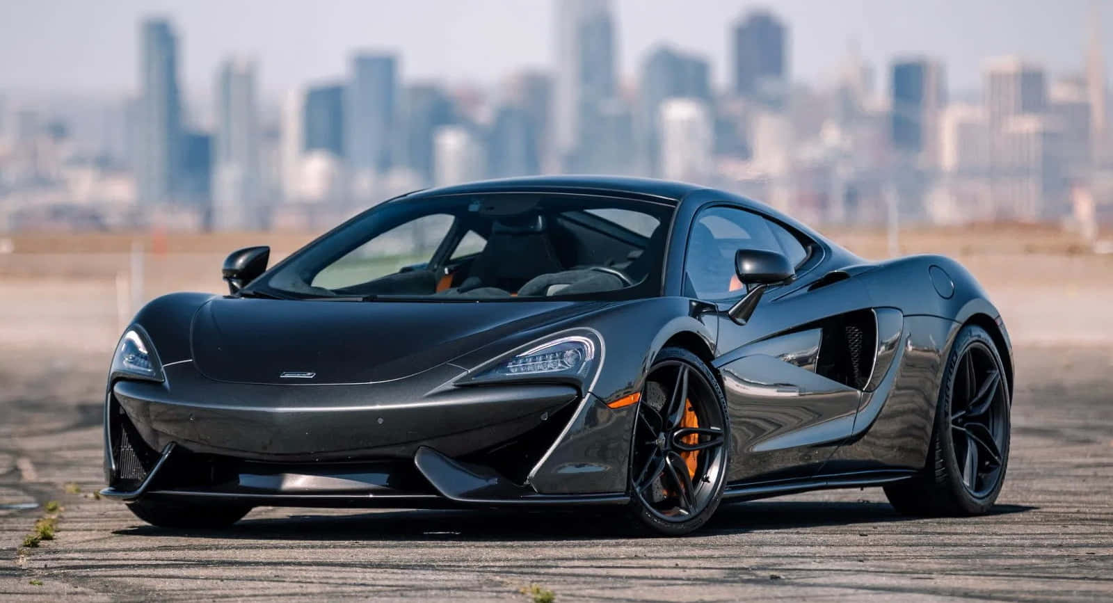 McLaren GT, black, concrete lot, HD Desktop Wallpaper