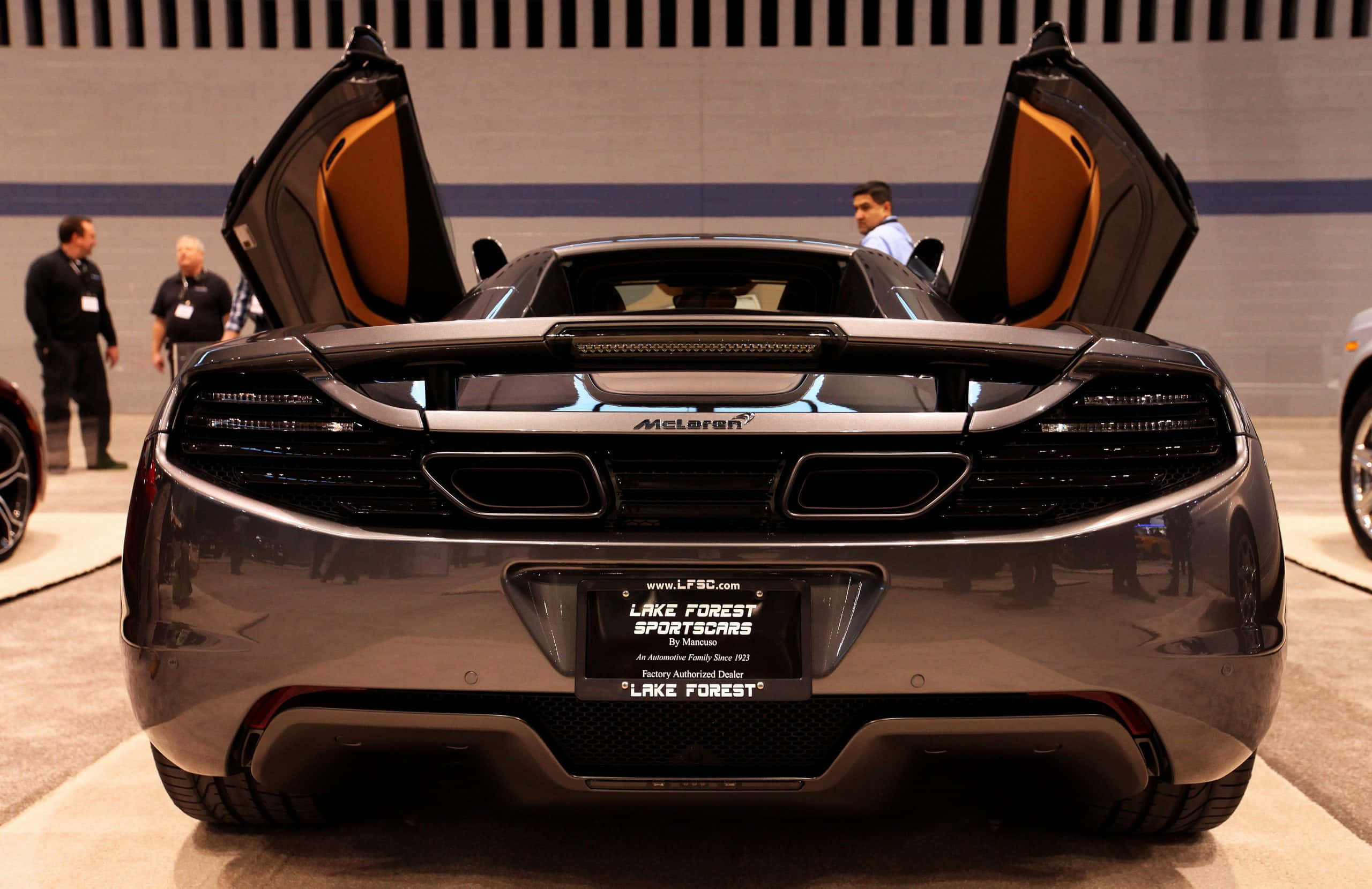 McLaren MP4-12C, gull-wing doors, gray, 2K Desktop Wallpaper