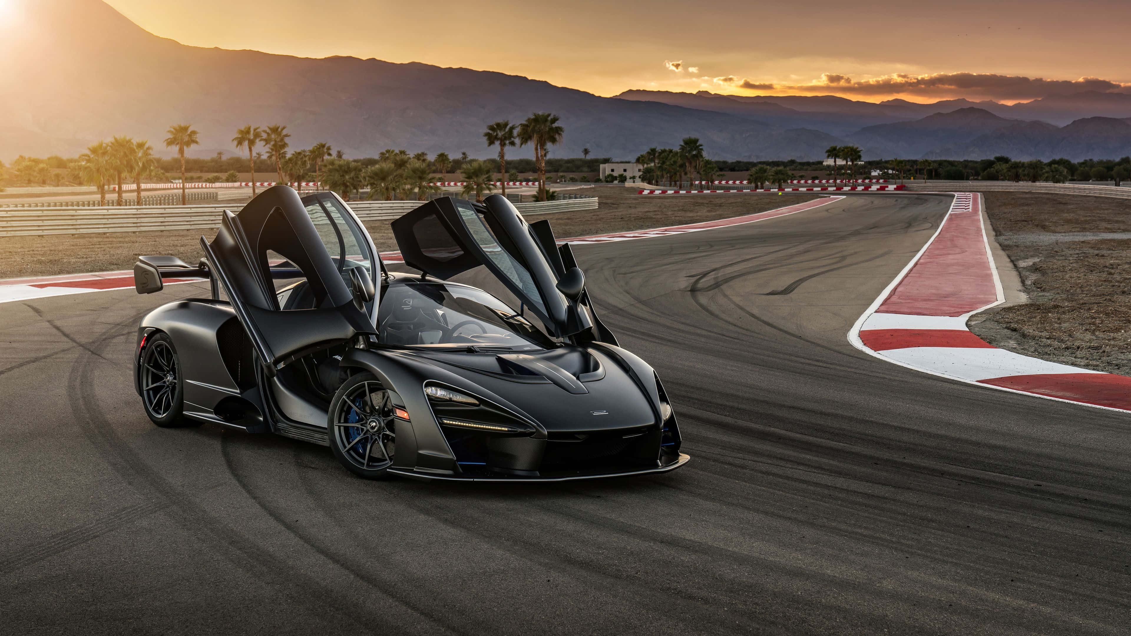 McLaren P1, black, gullwing doors, 4K Desktop Wallpaper