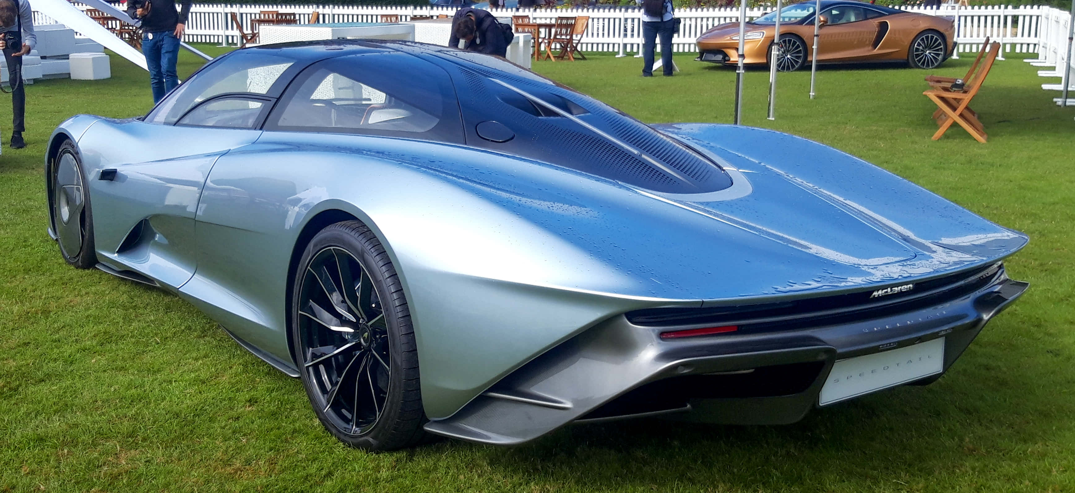 McLaren Speedtail, silver, black accents, 2K Desktop Wallpaper