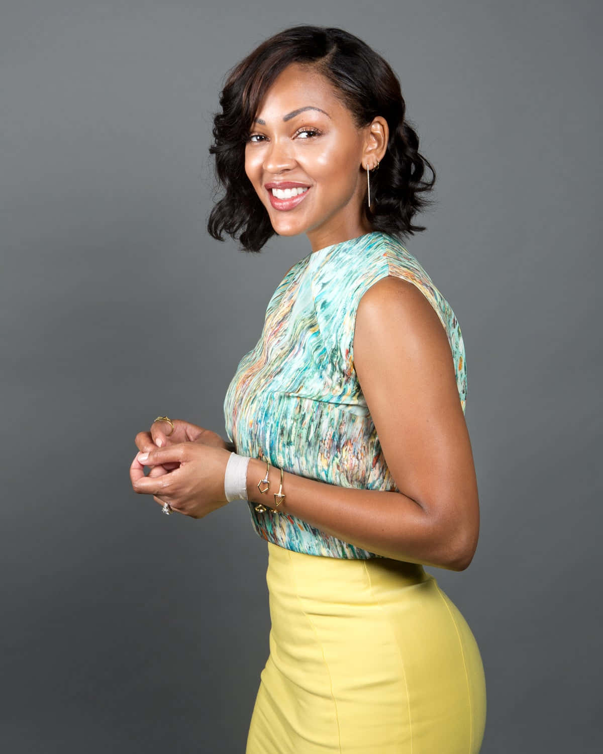 Meagan Good, short dark hair, colorful patterned top, HD Phone Wallpaper