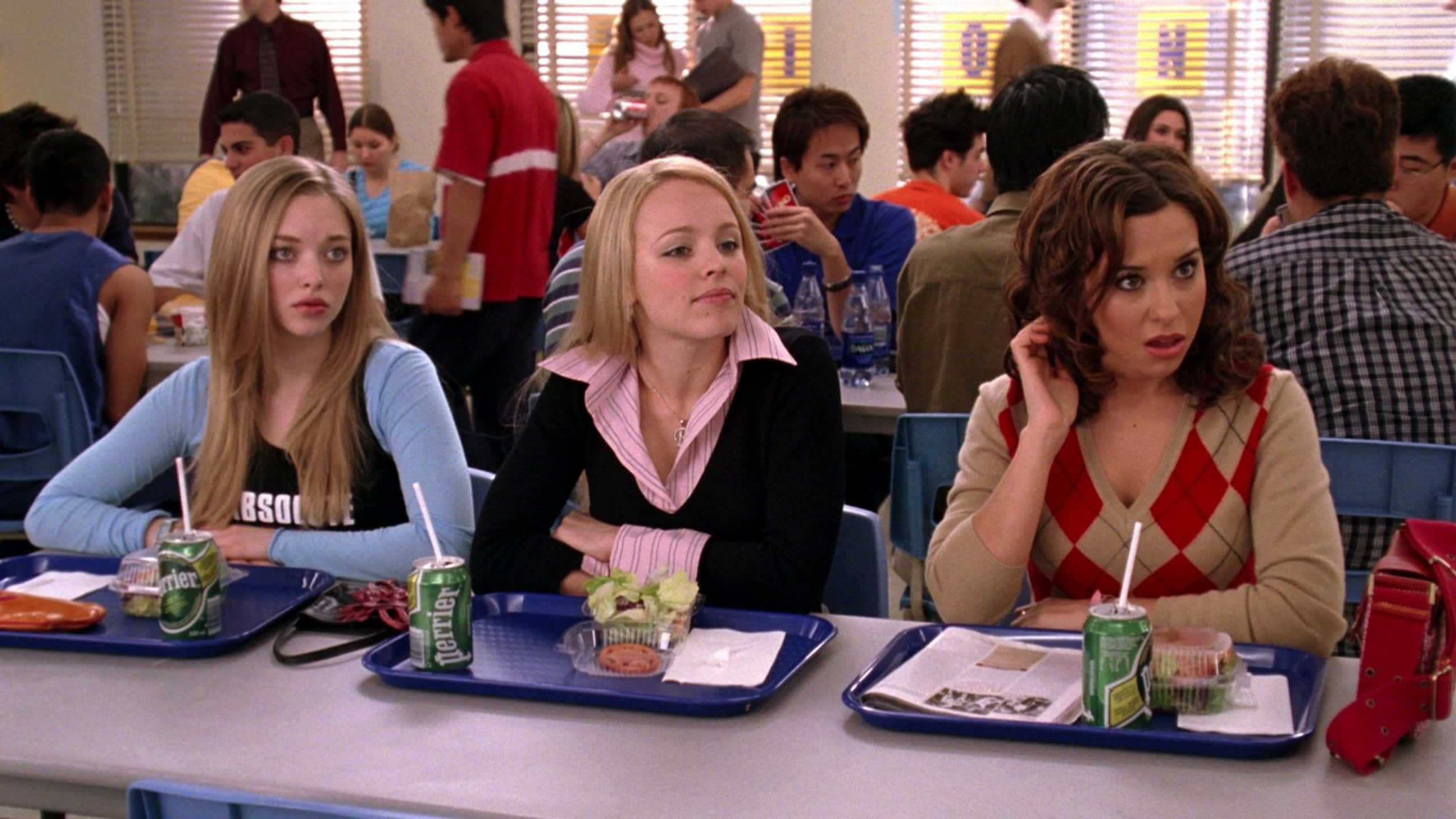 Mean Girls, cafeteria scene, three teenage girls, 2K Desktop Wallpaper