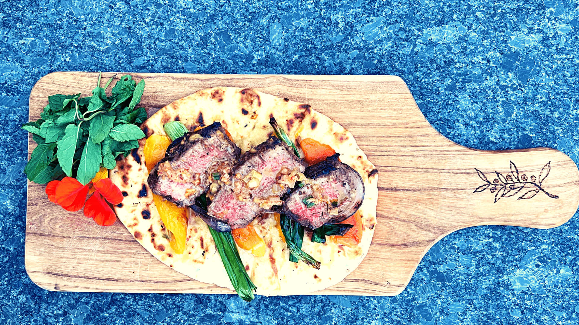 zesty tacos, wooden board, grilled meat, Full HD Desktop Wallpaper