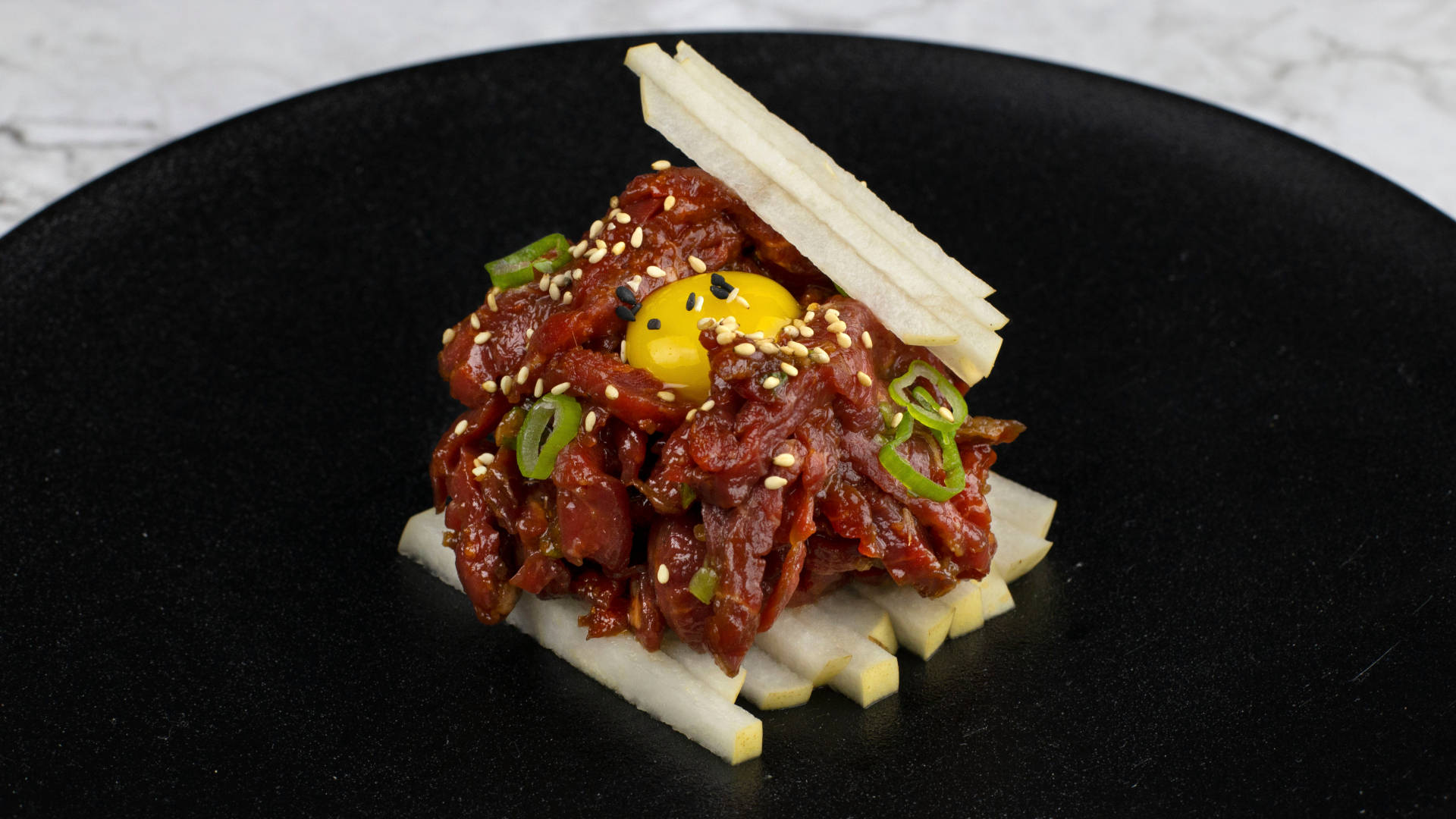 yukhoe, steak tartare, raw egg yolk, Full HD Desktop Wallpaper