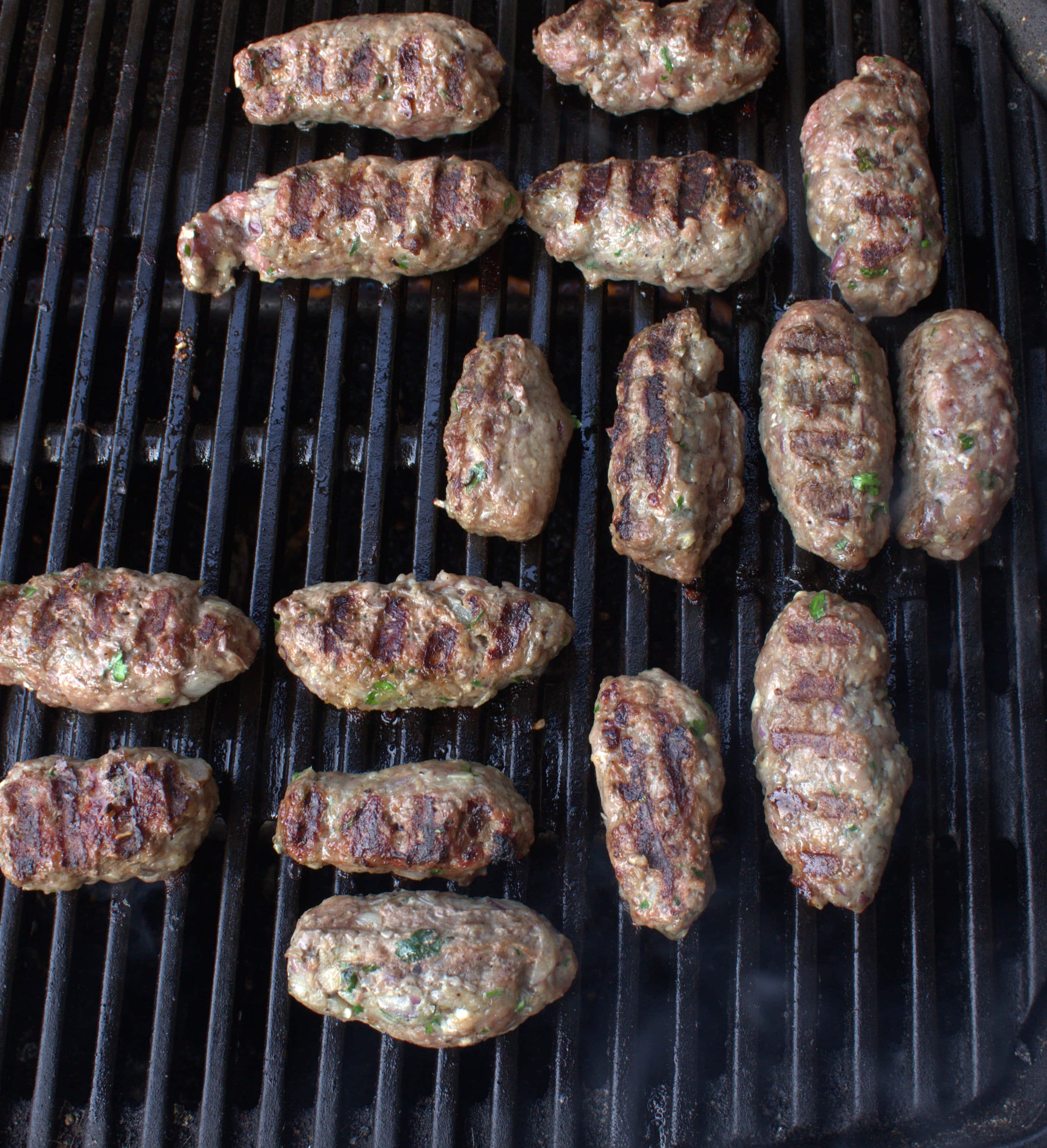 cevapi sausages, charred grill marks, black barbecue grate, 2K Phone Wallpaper