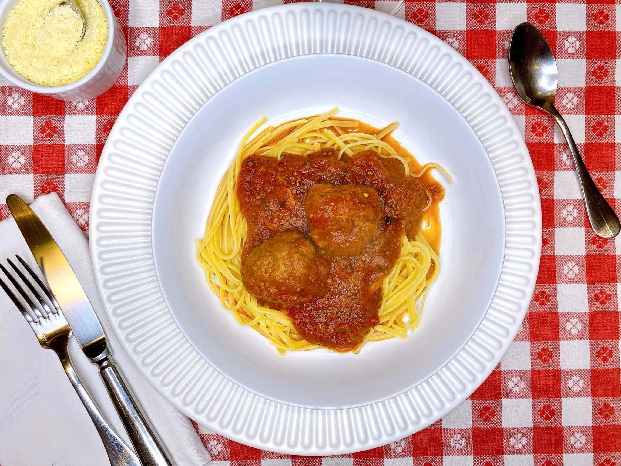 spaghetti, meatballs, tomato sauce, Full HD Desktop Wallpaper