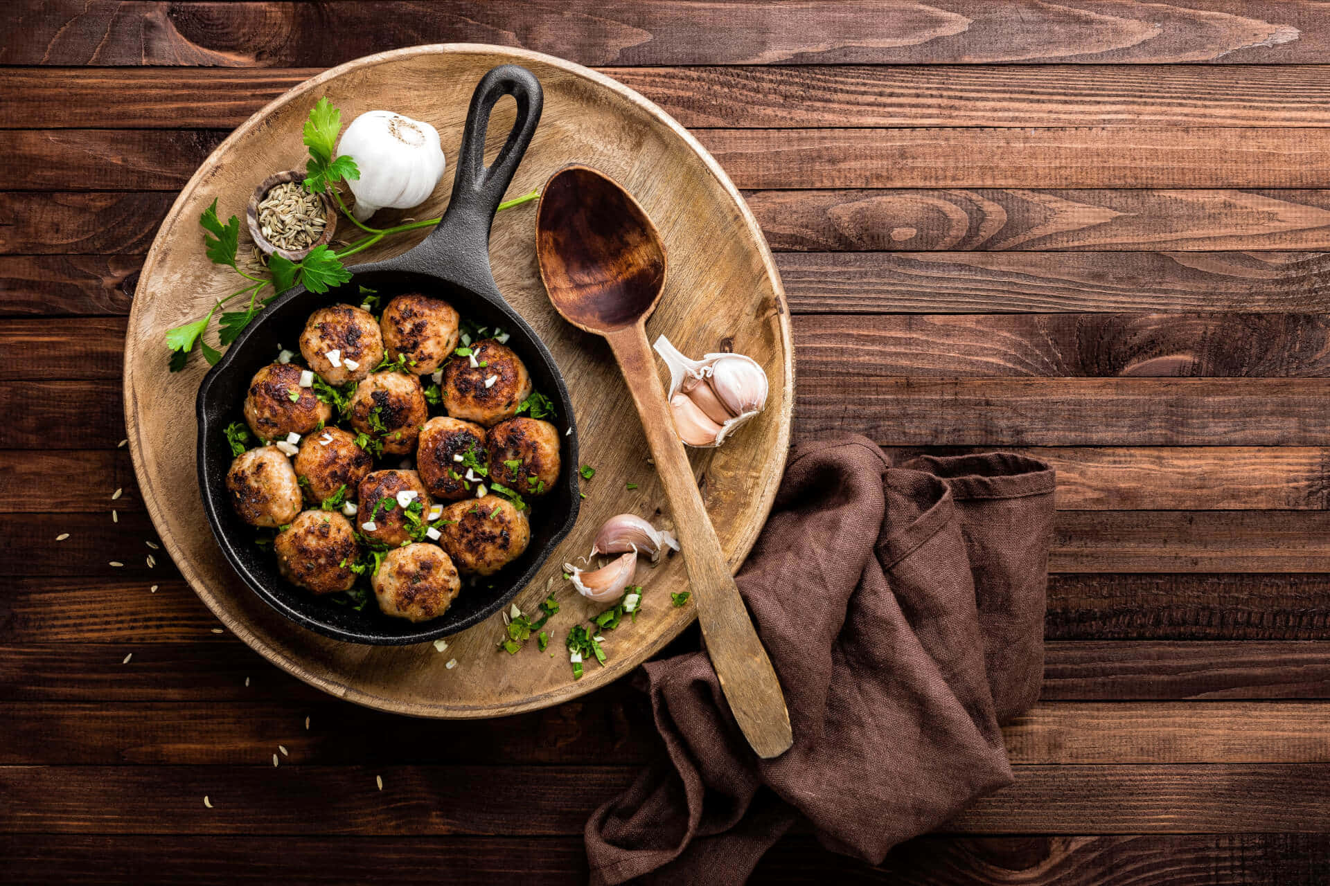 meatballs, cast iron skillet, rustic wooden board, Full HD Desktop Wallpaper