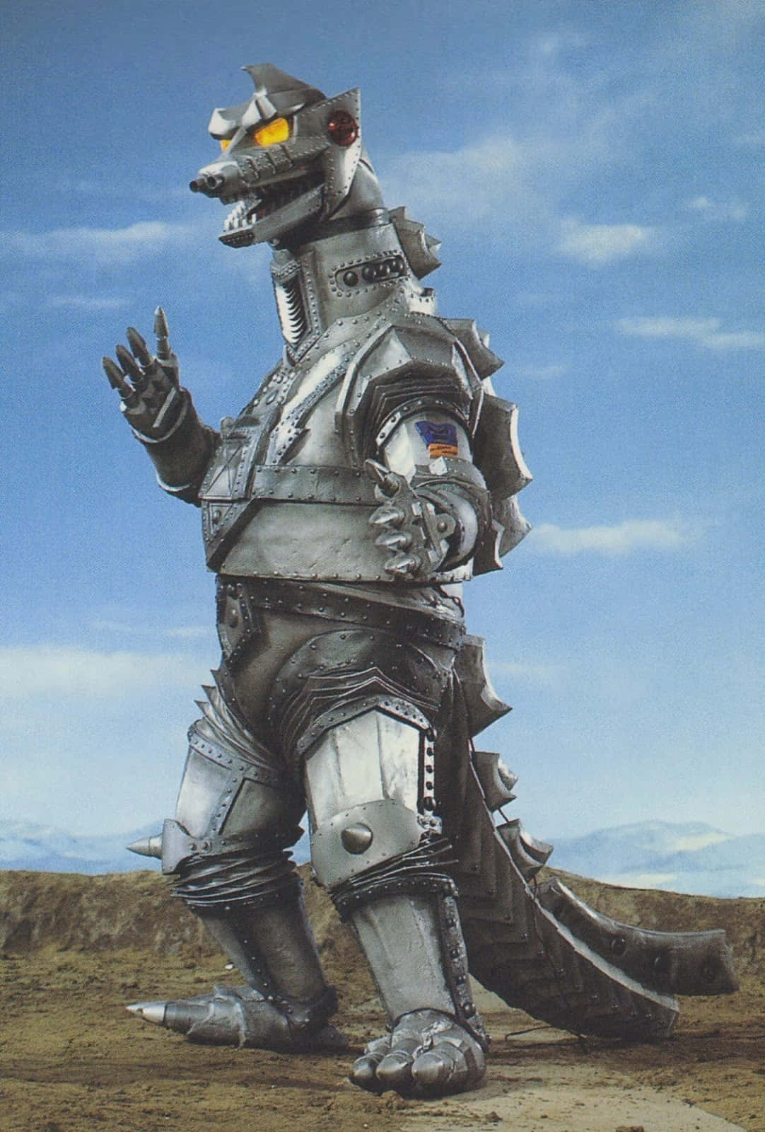 Mechagodzilla, glowing yellow eyes, desert landscape, HD Phone Wallpaper