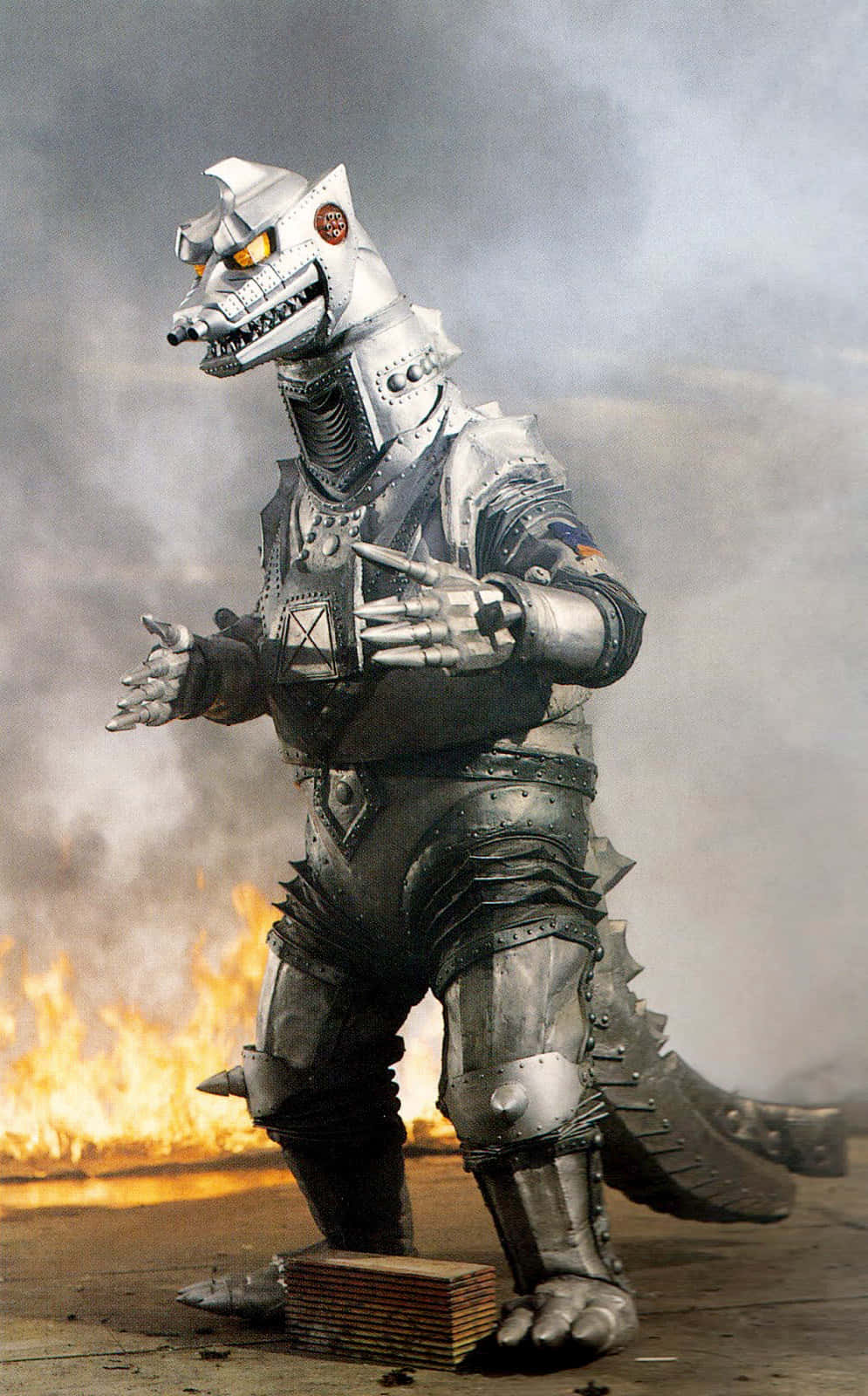 Mechagodzilla, silver-armored, glowing orange eyes, HD Phone Wallpaper