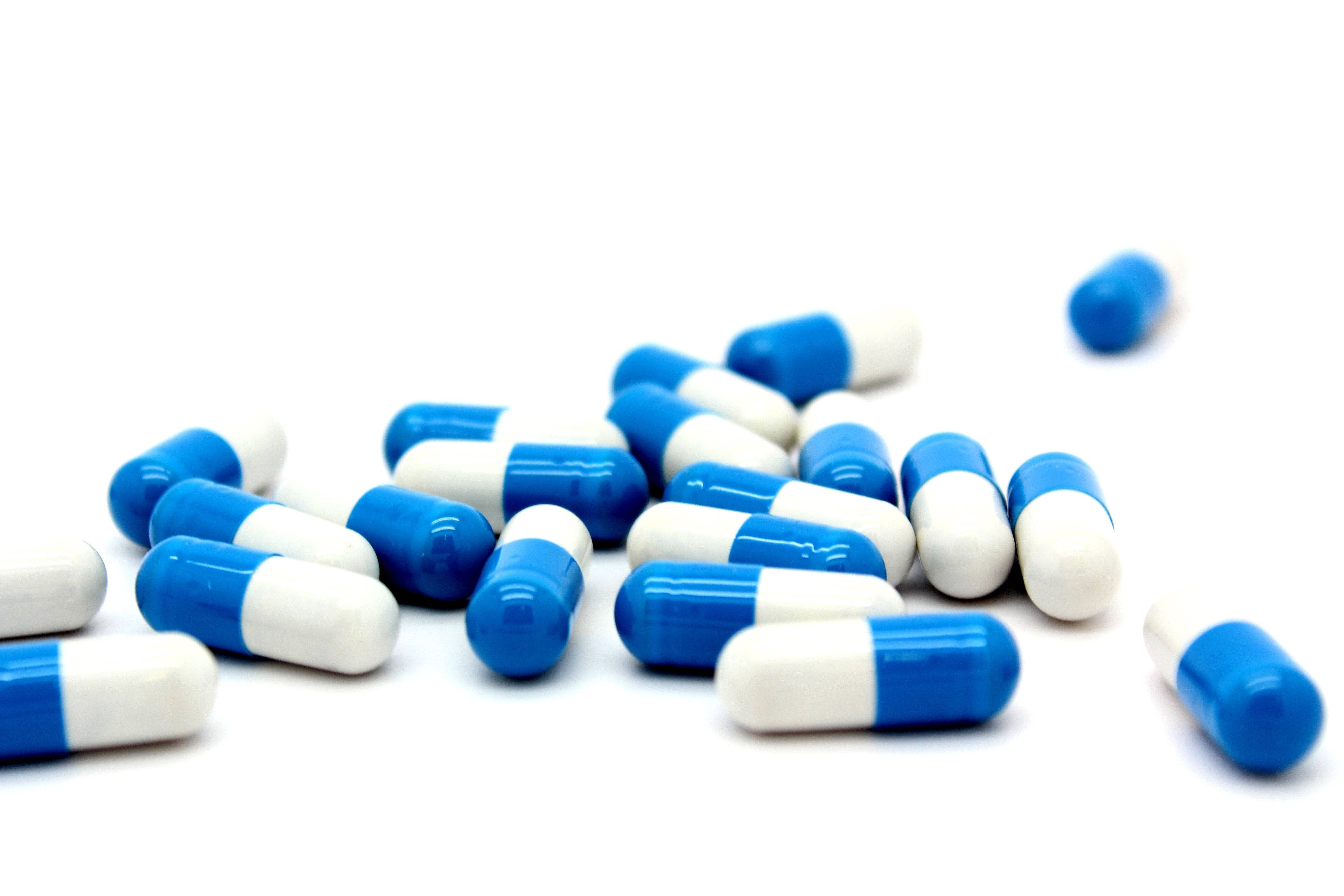 blue, white, medical capsules, 5K Desktop Wallpaper