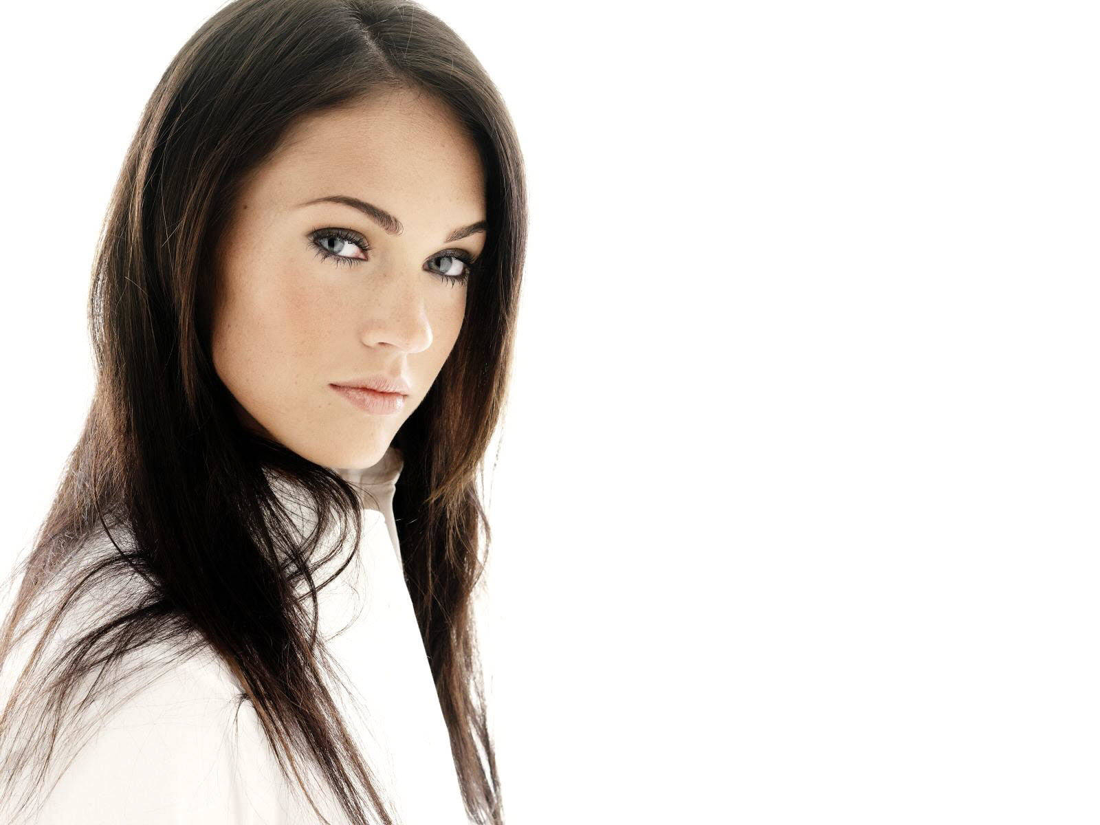 Megan Fox, long dark hair, striking blue eyes, HD Desktop Wallpaper