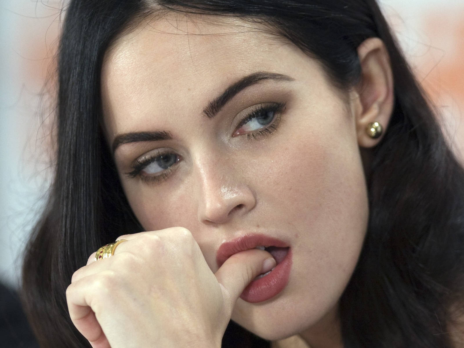 Megan Fox, dark hair, red lips, HD Desktop Wallpaper