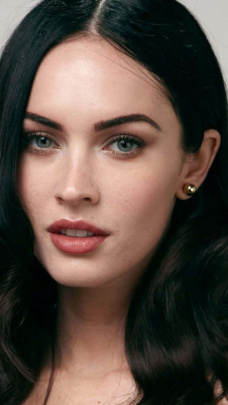 Megan Fox, iPhone, close-up portrait, HD Phone Wallpaper
