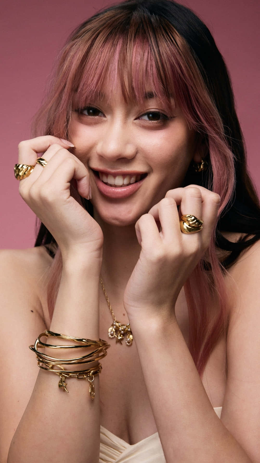 Megan Katseye, pink and black hair, gold jewelry, Full HD Phone Wallpaper