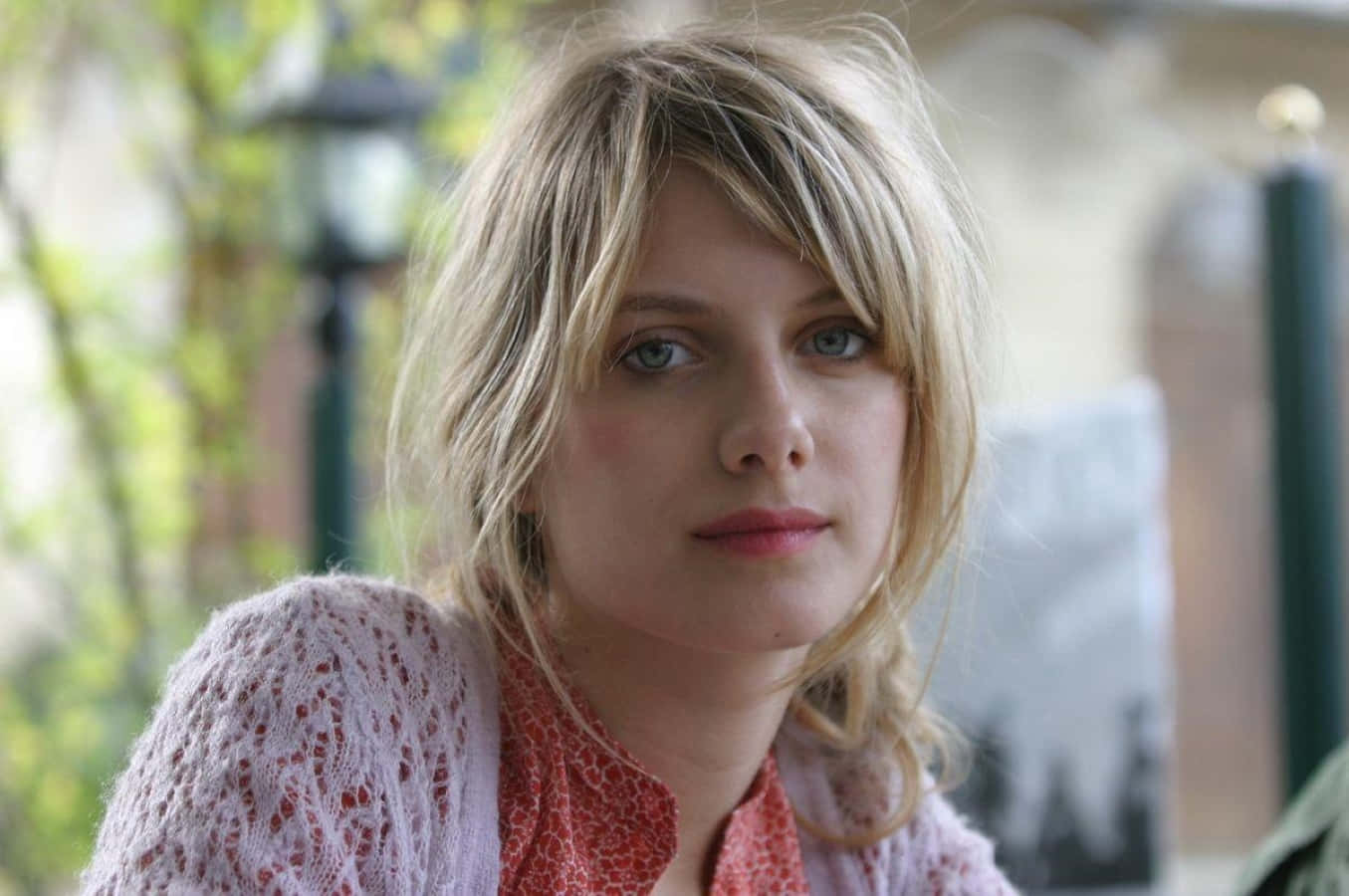 Mélanie Laurent, tousled blonde hair, piercing blue eyes, HD Desktop Wallpaper
