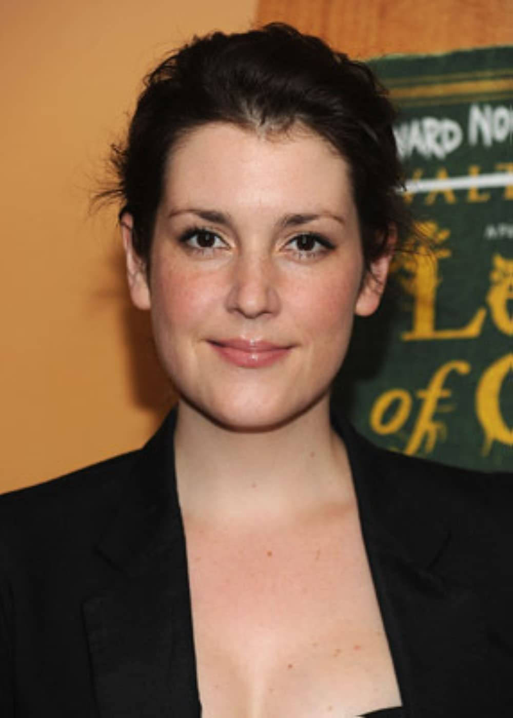 Melanie Lynskey, dark hair, black blazer, HD Phone Wallpaper