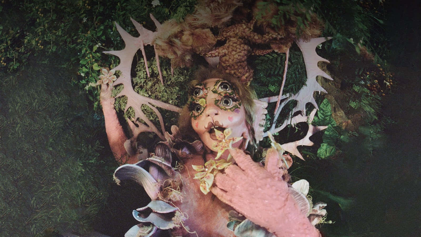Melanie Martinez, forest fantasy, antler-like headpieces, HD Desktop Wallpaper