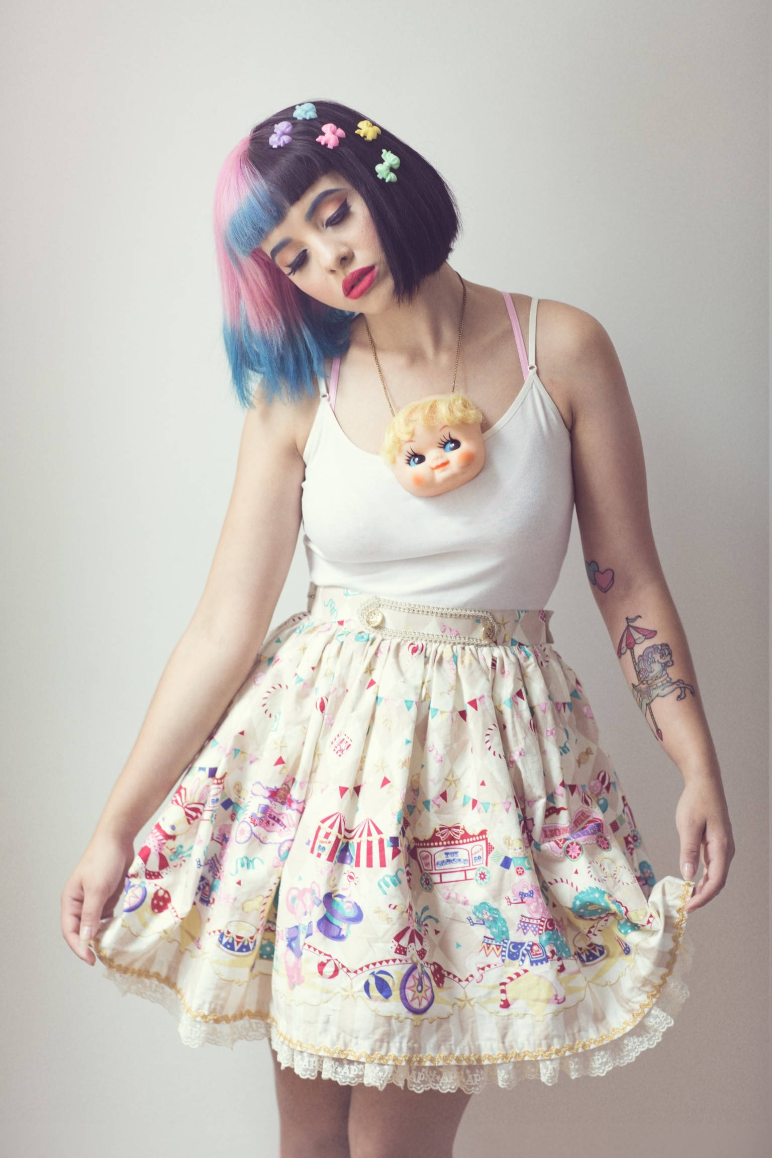 Melanie Martinez, candy hair, whimsical patterned skirt, Full HD Phone Wallpaper