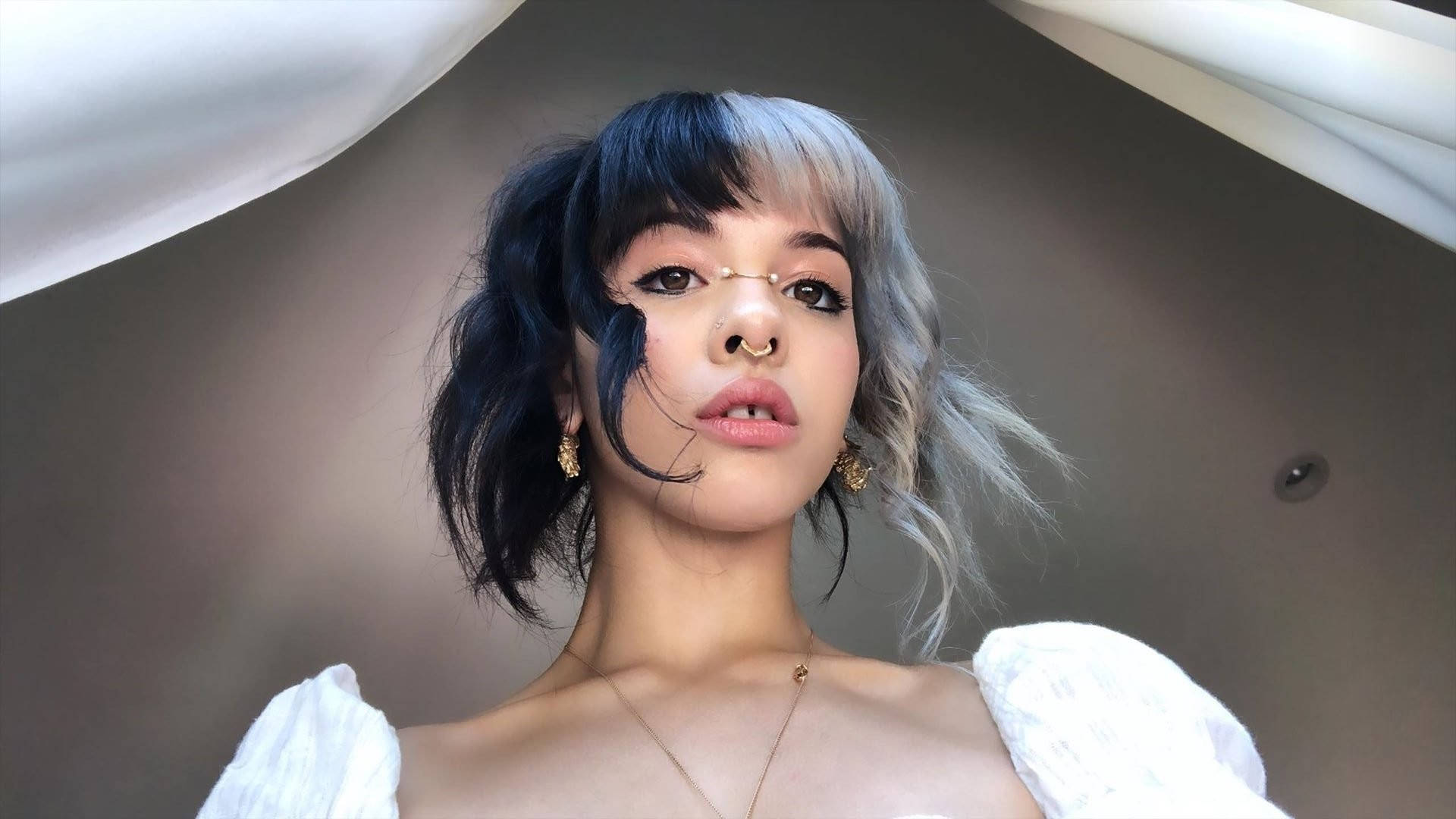 Melanie Martinez, nose ring, black and silver hair, Full HD Desktop Wallpaper