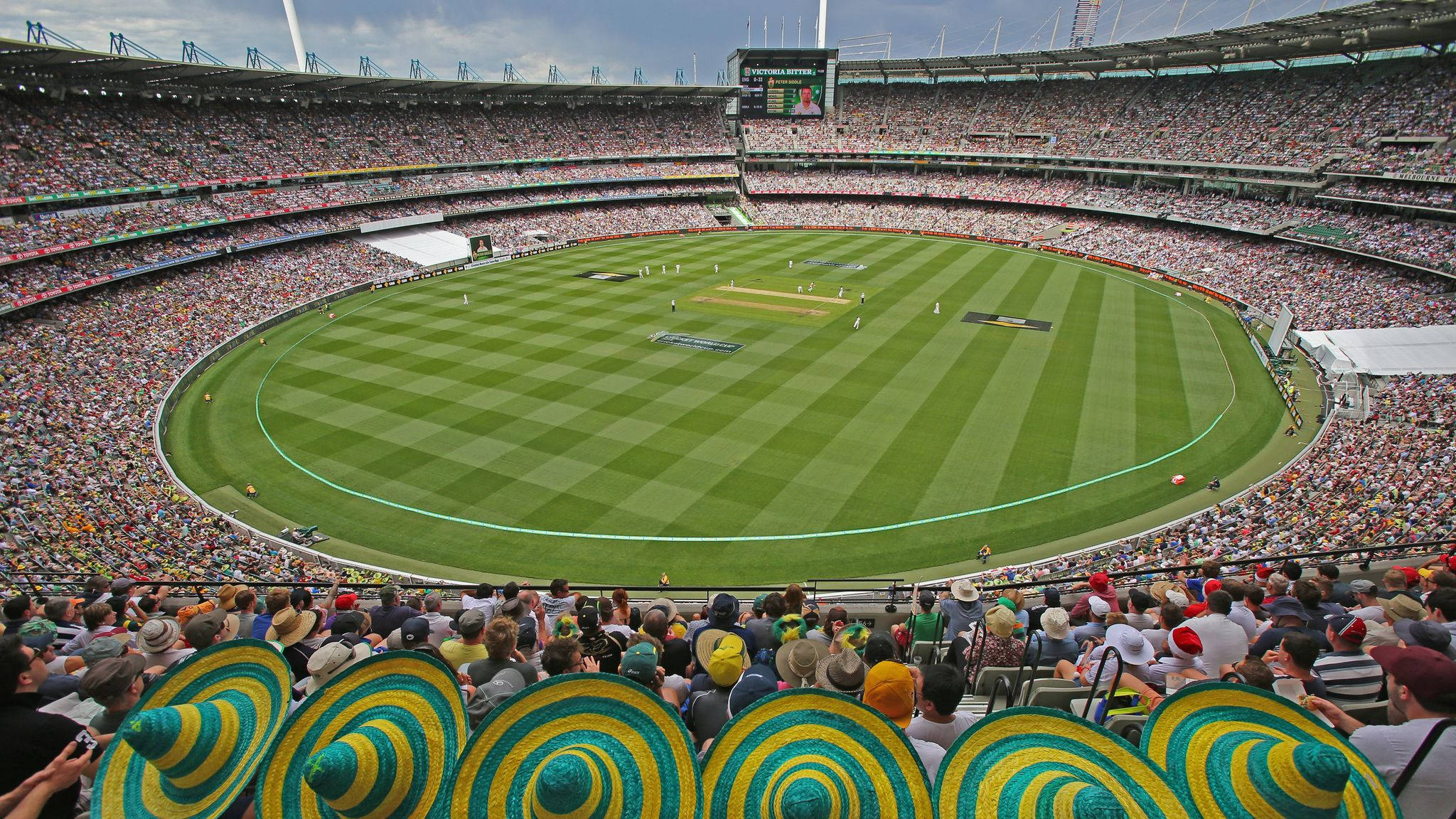 Melbourne Cricket Ground, vibrant green pitch, colorful sombreros, Full HD Desktop Wallpaper