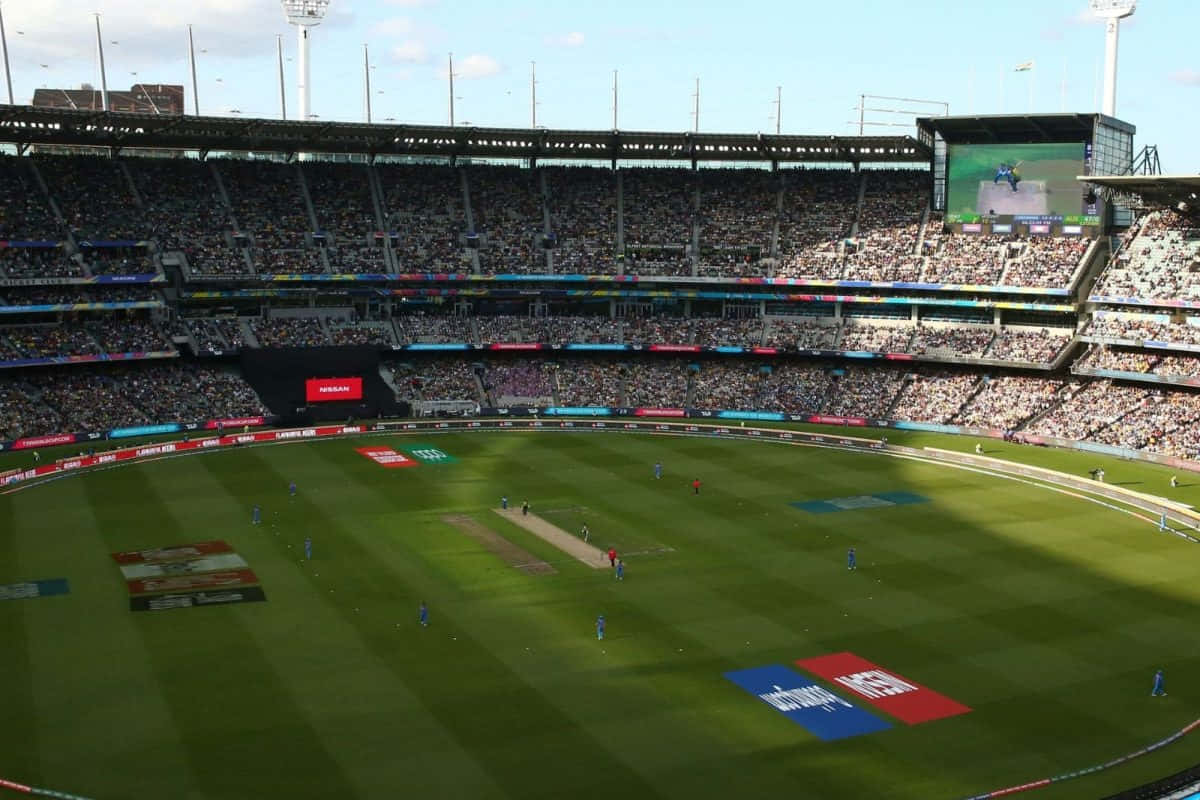 Melbourne Cricket Ground, cricket stadium, vibrant green field, SD Desktop Wallpaper