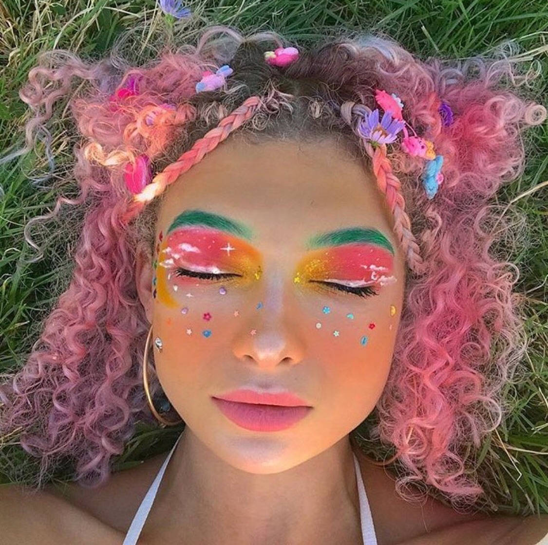 colorful girl, vibrant pink curls, cosmic glitter makeup, SD Desktop Wallpaper