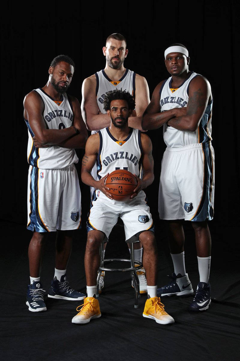 Memphis Grizzlies, white uniforms, black backdrop, SD Phone Wallpaper