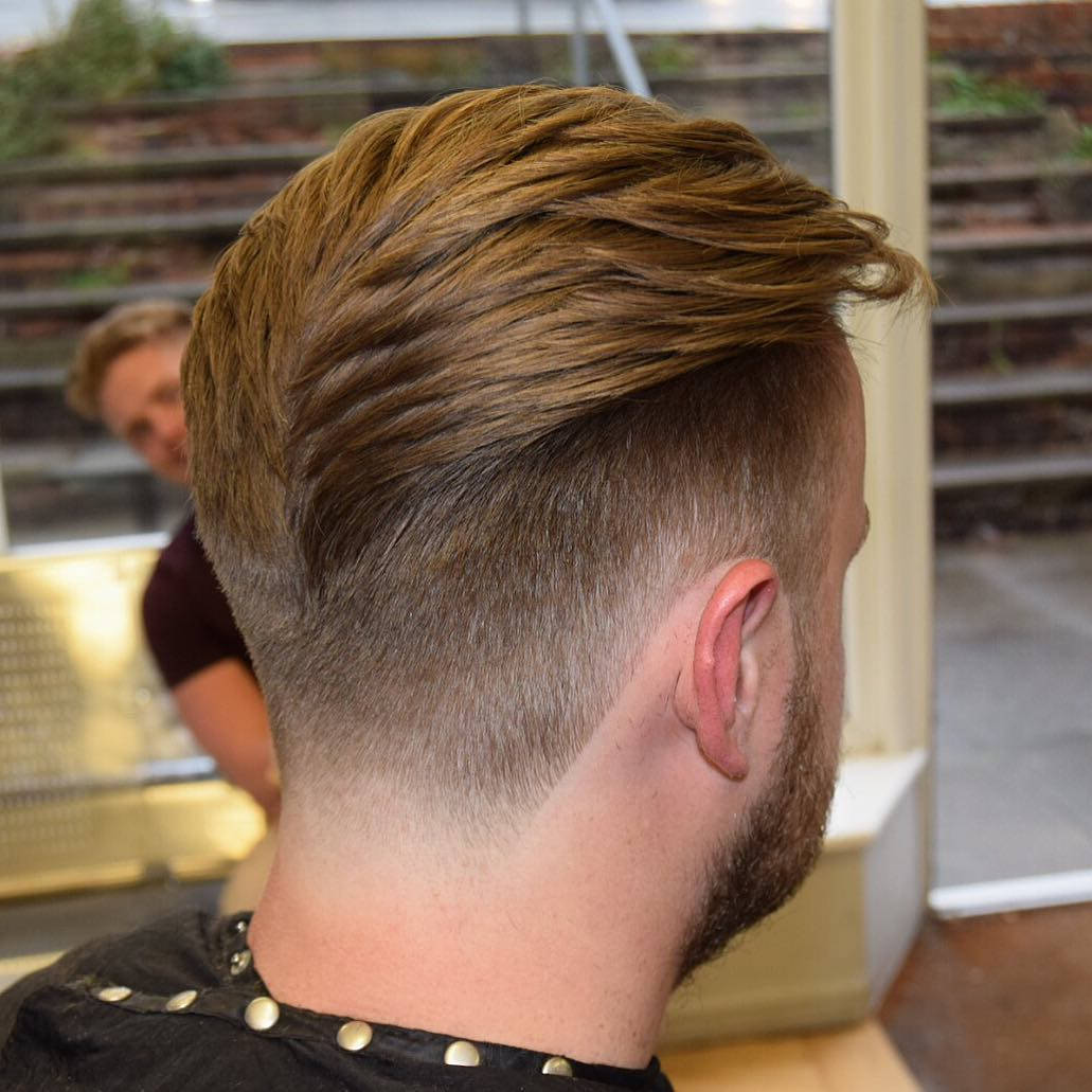 taper haircut, textured top, clean fade, SD Desktop Wallpaper