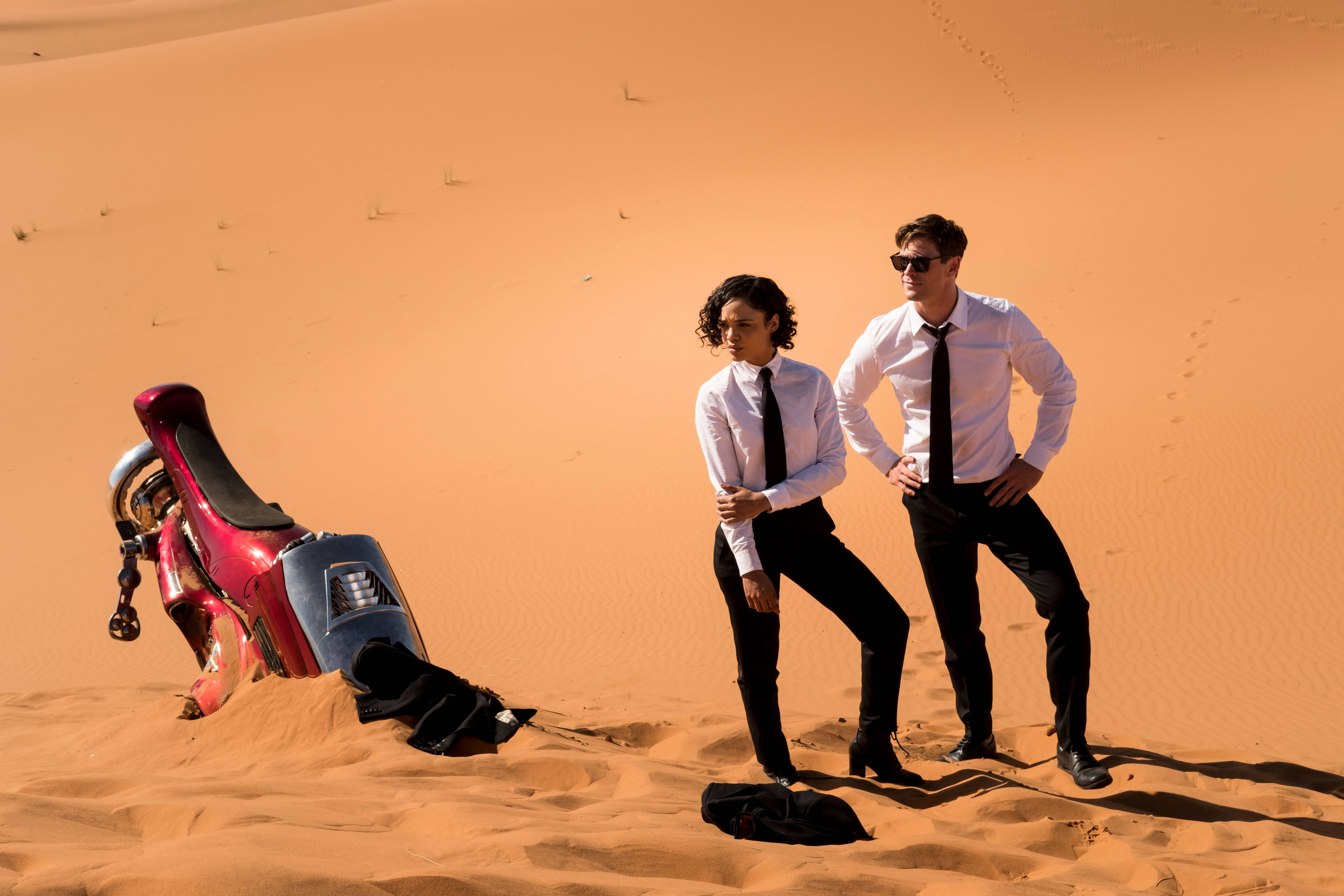 Men in Black, M, H, 5K Desktop Wallpaper
