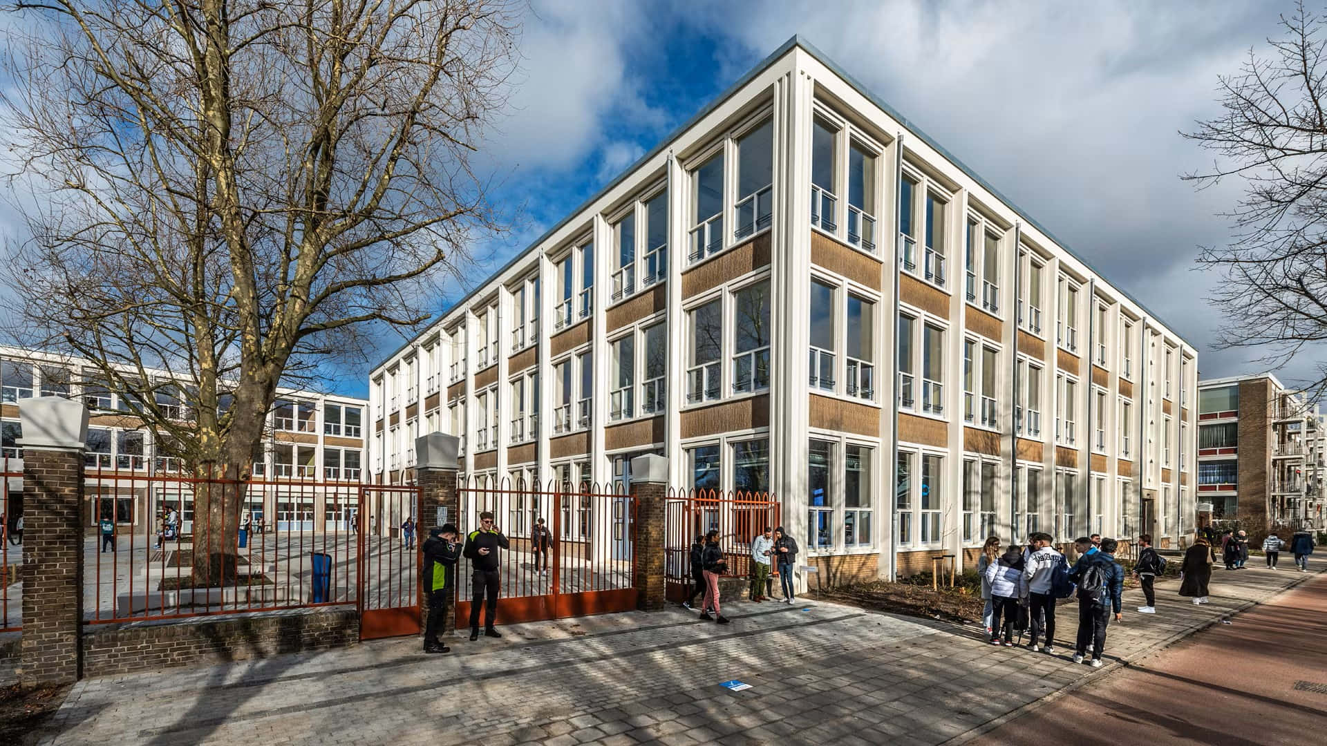 Meppel, school building, white and brown brick facade, Full HD Desktop Wallpaper