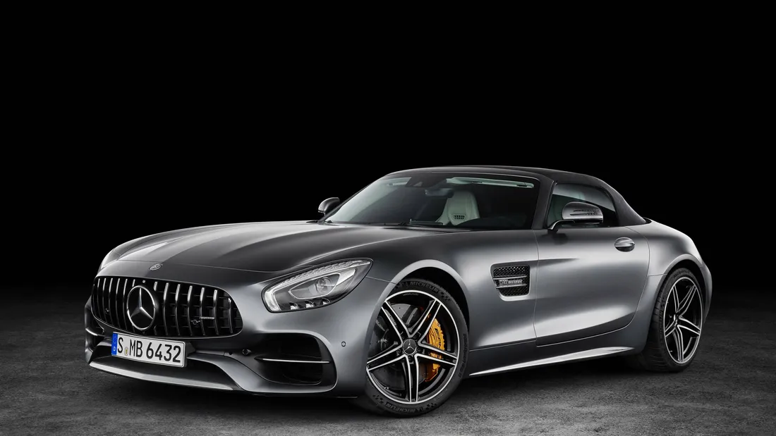 Mercedes AMG 4K