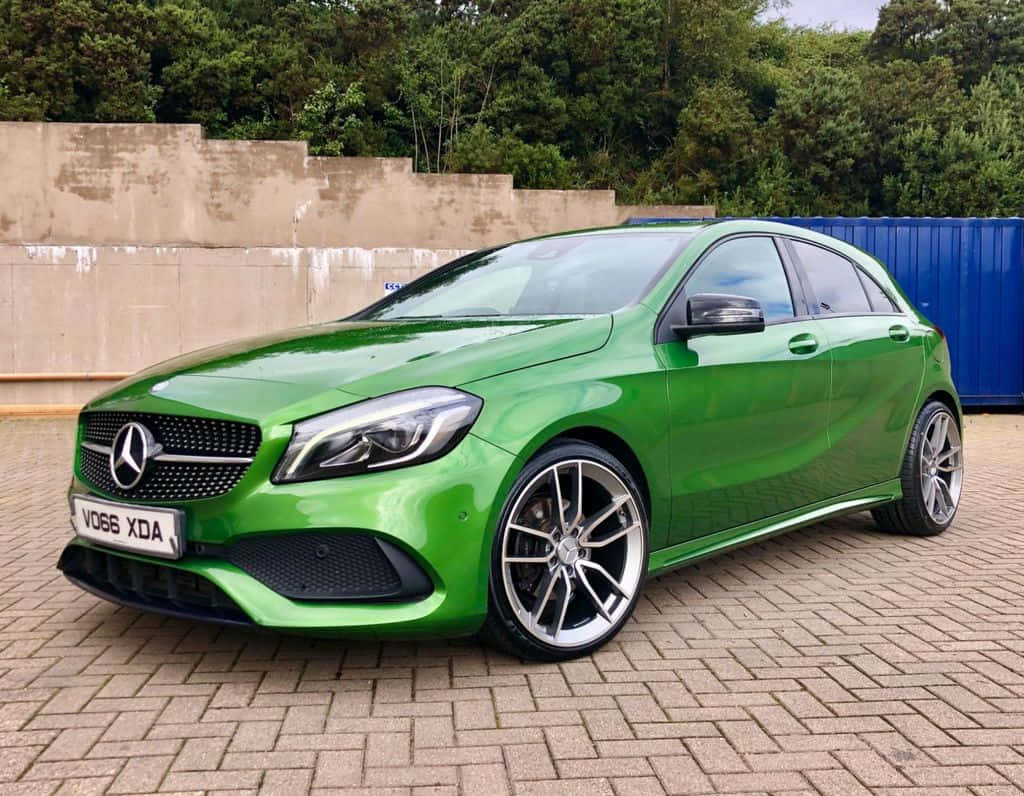 Mercedes Benz A-class, vibrant green, hatchback, SD Desktop Wallpaper