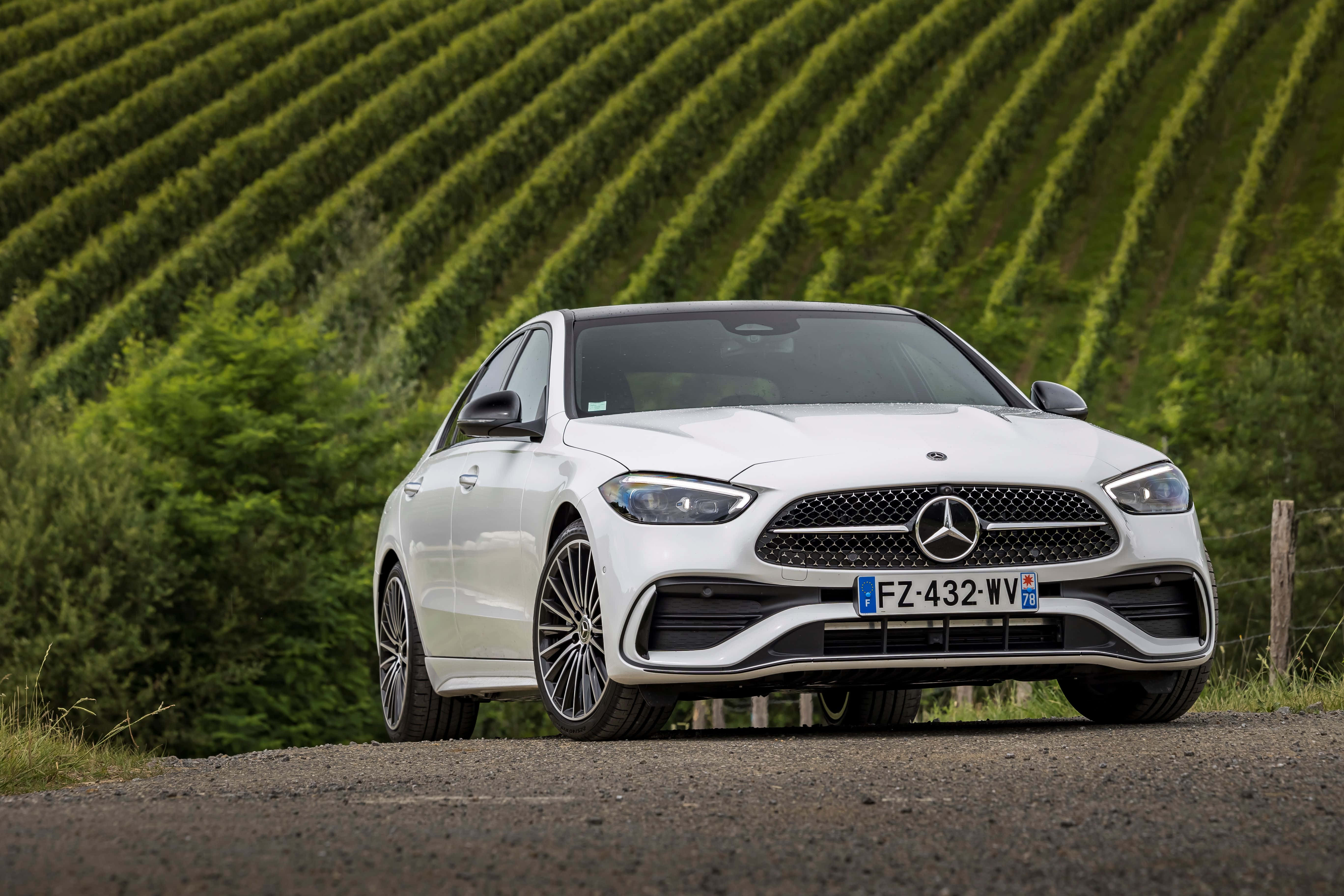Mercedes Benz C-class, white, gravel road, 5K Desktop Wallpaper