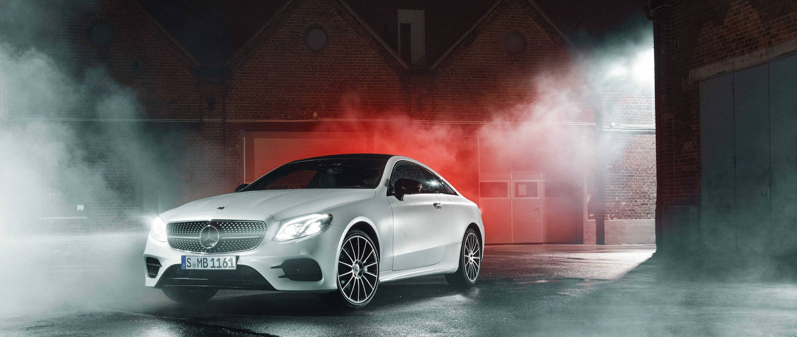 Mercedes Benz C300, chromed logo, white, 2K Desktop Wallpaper